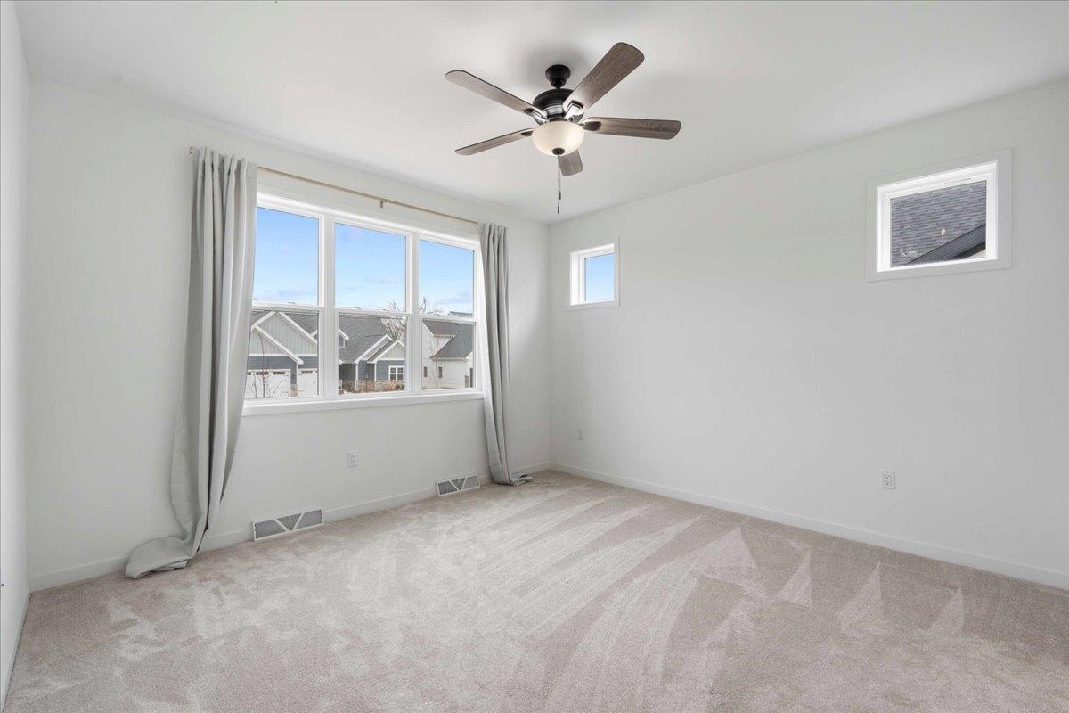 862 Leeward Lane