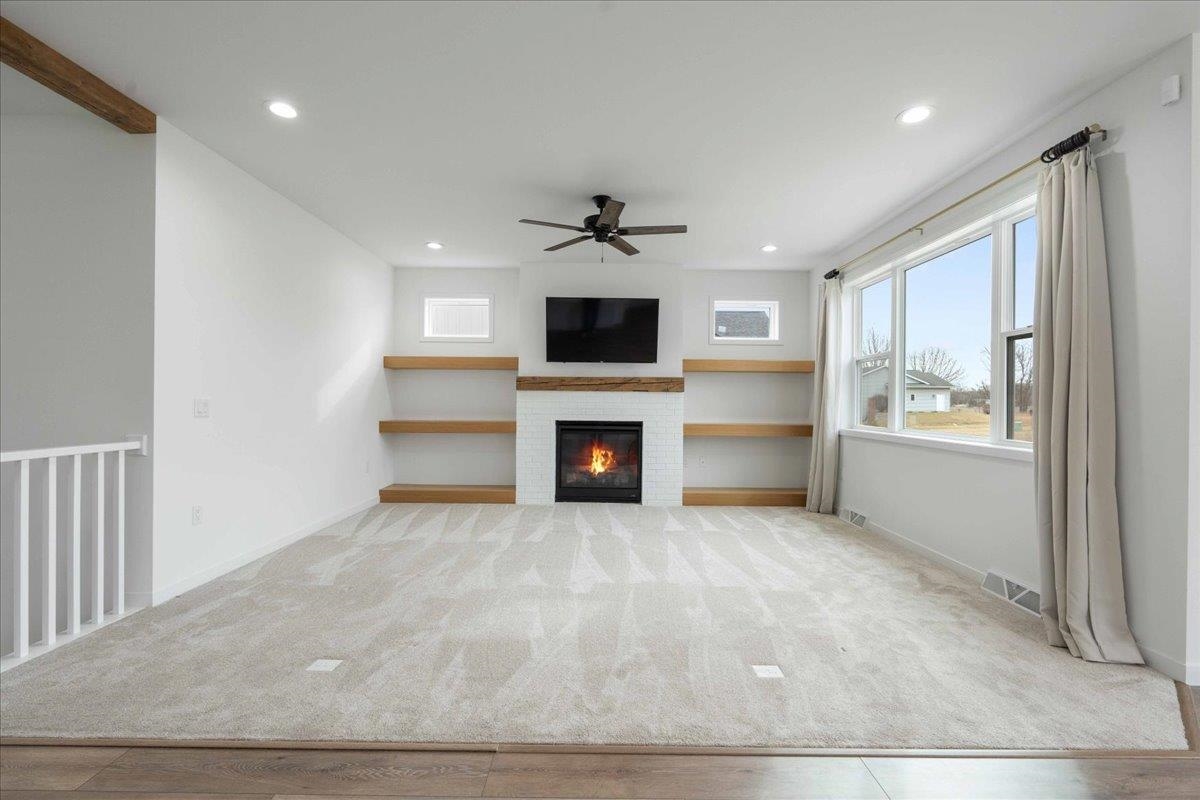 862 Leeward Lane