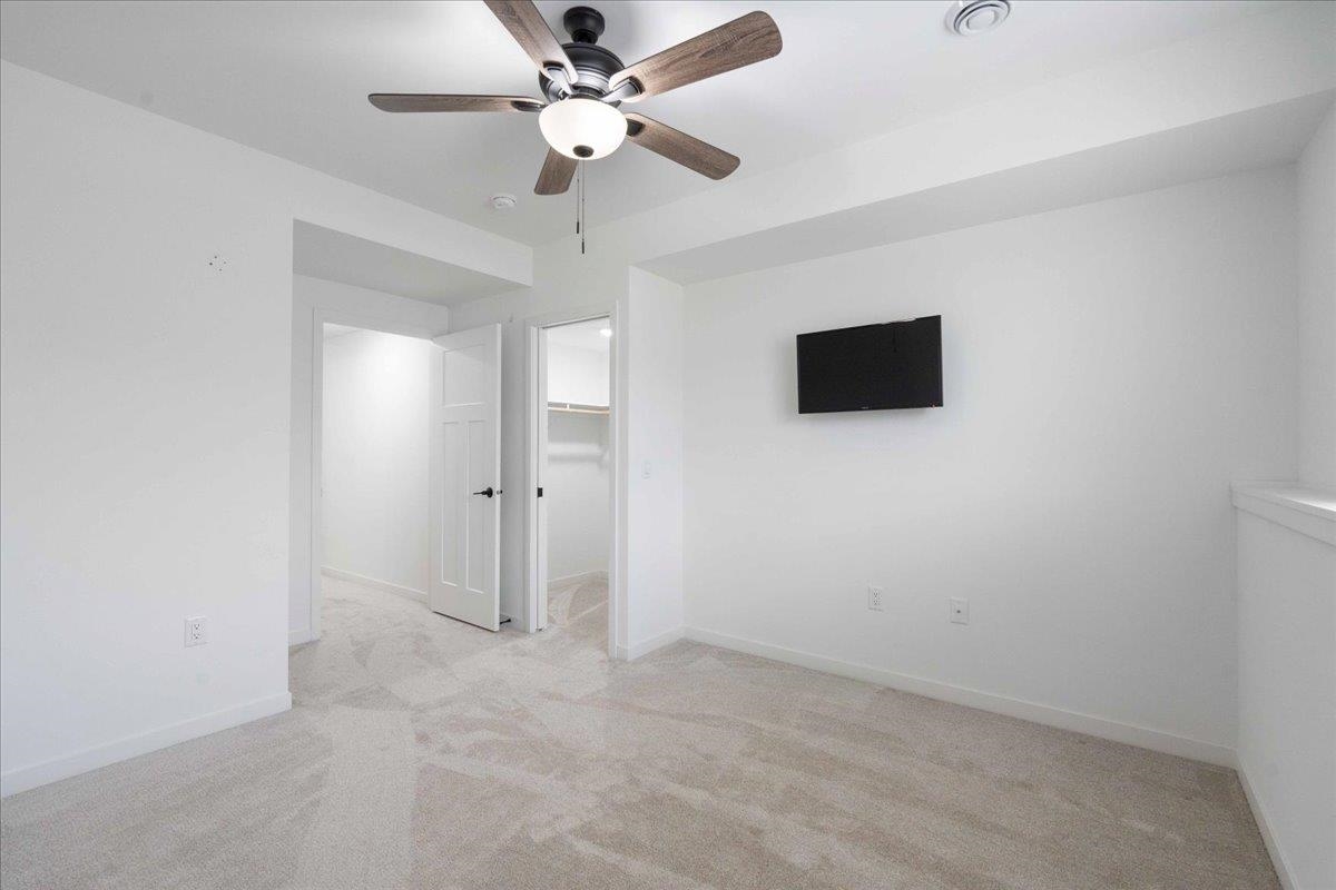 862 Leeward Lane