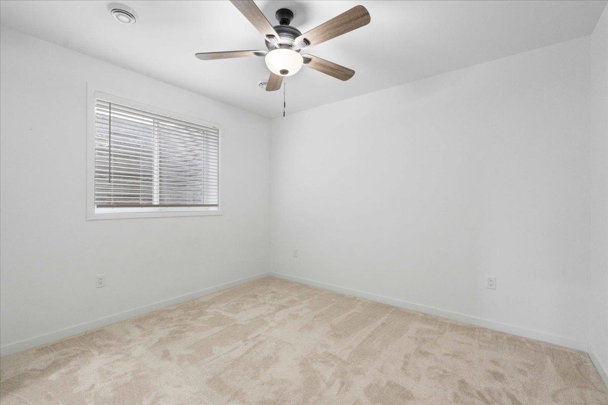 862 Leeward Lane