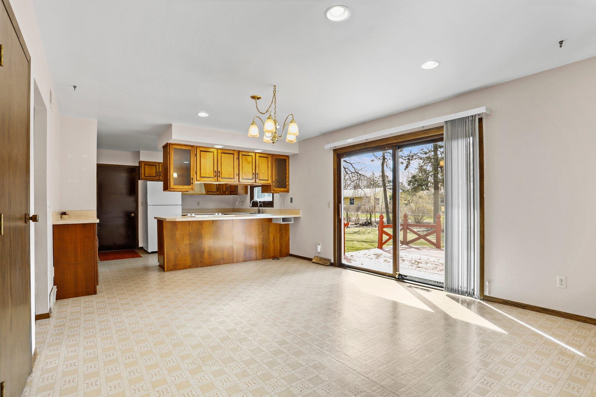 5409 Meadowood Drive