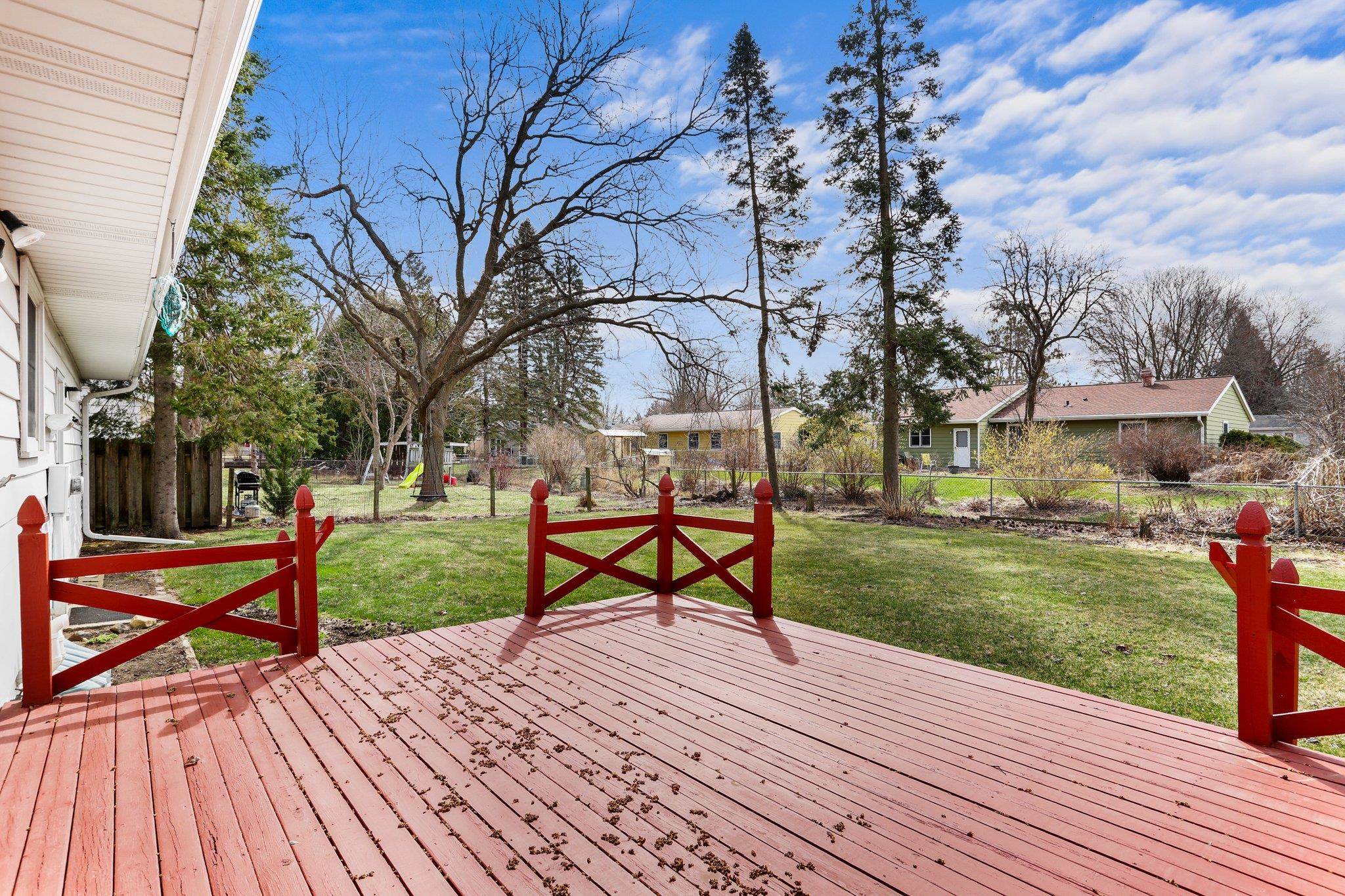 5409 Meadowood Drive