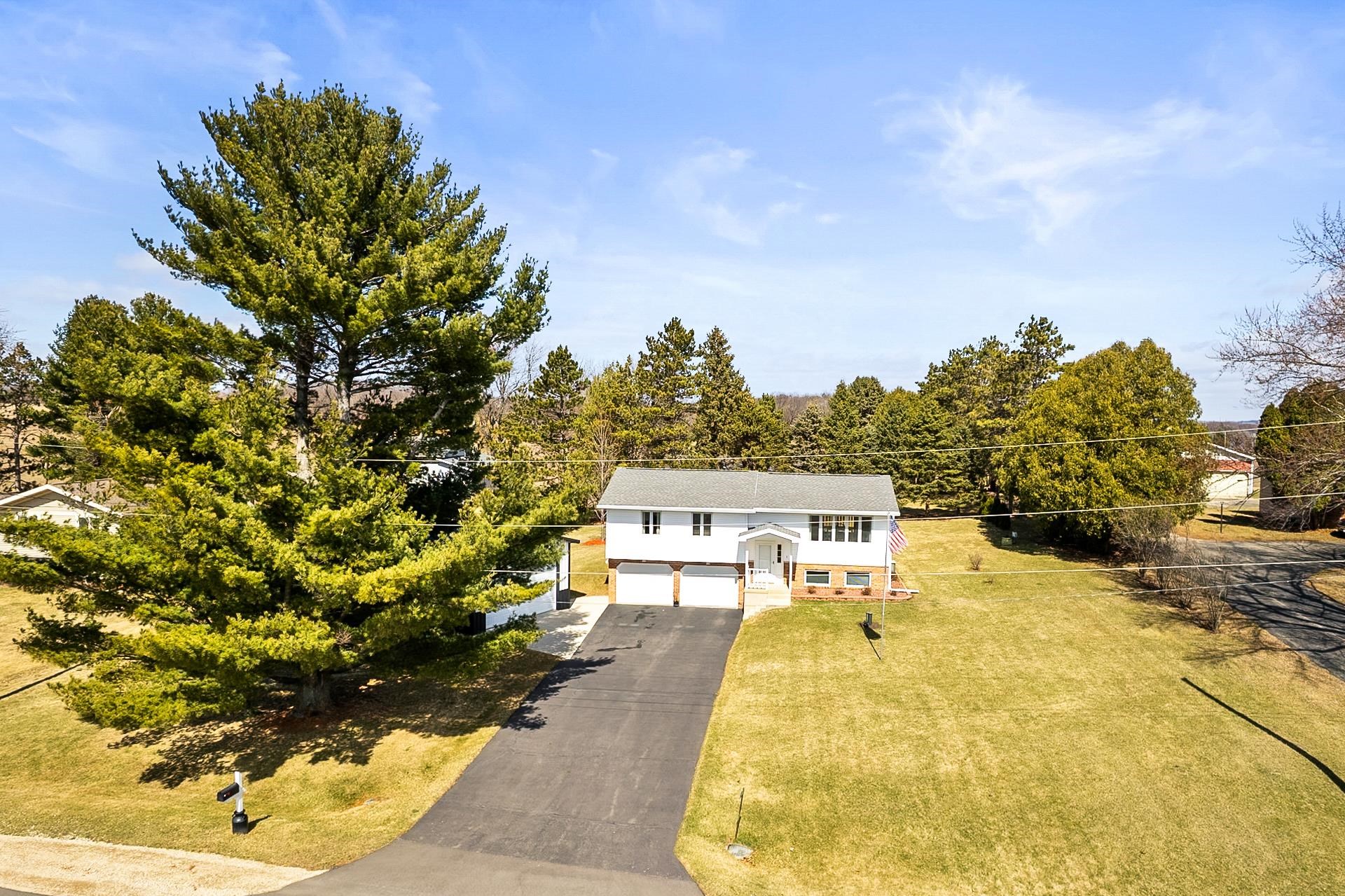 3644 Schneider Drive