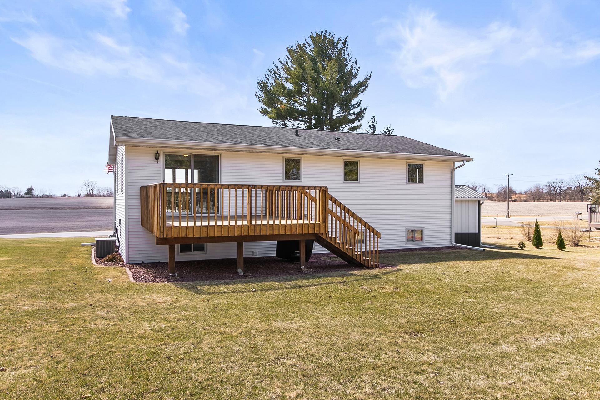 3644 Schneider Drive