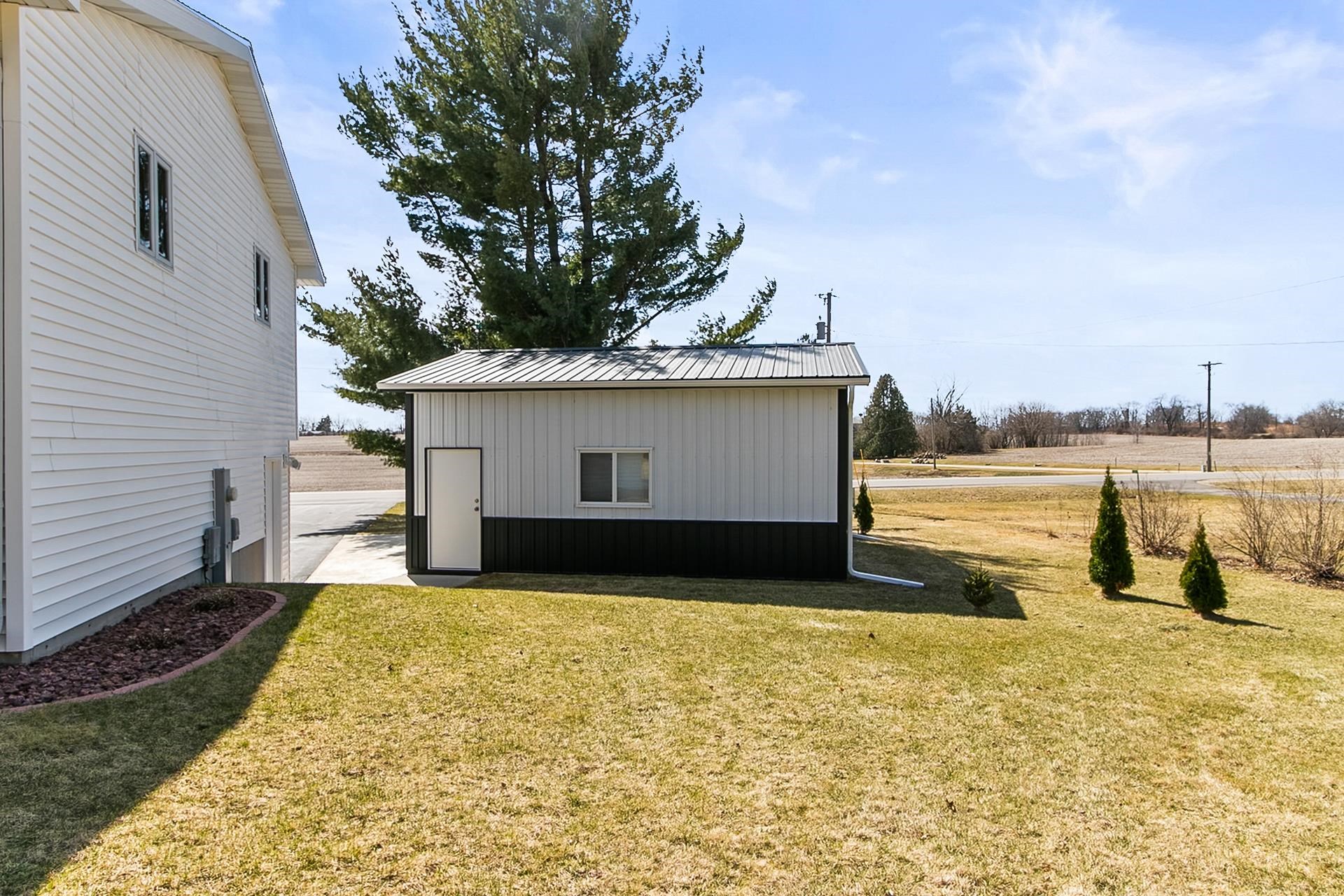 3644 Schneider Drive