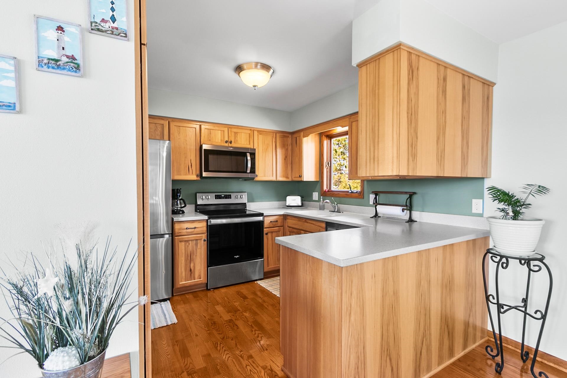 3644 Schneider Drive