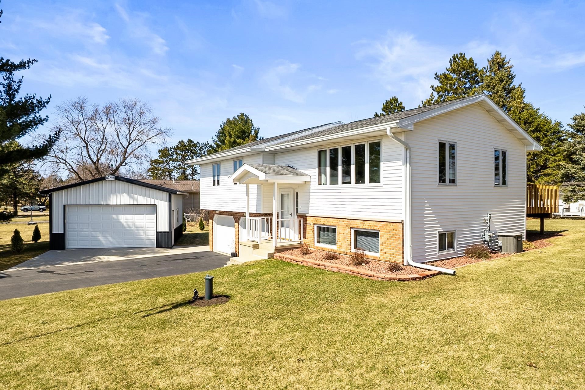 3644 Schneider Drive