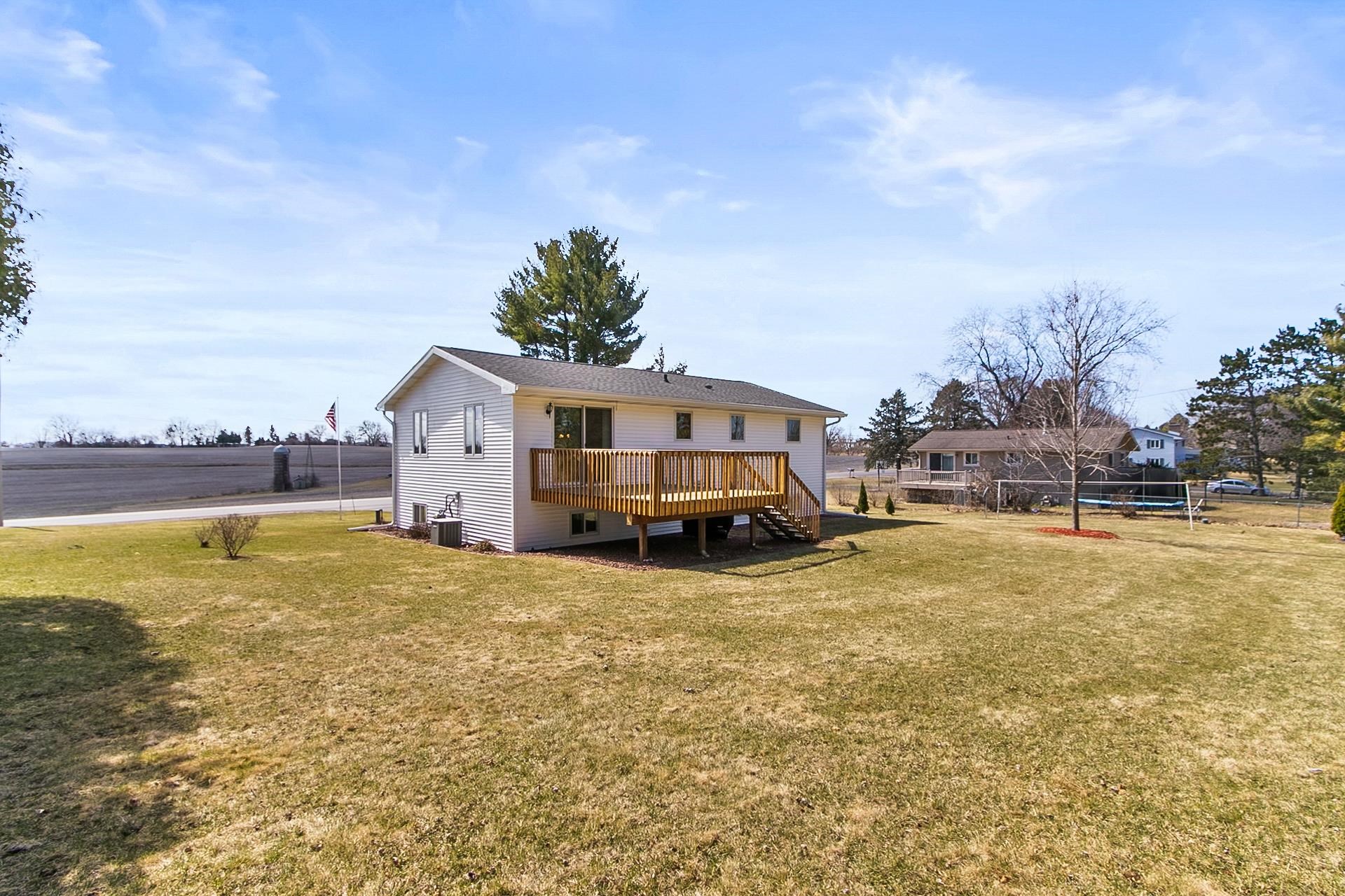3644 Schneider Drive
