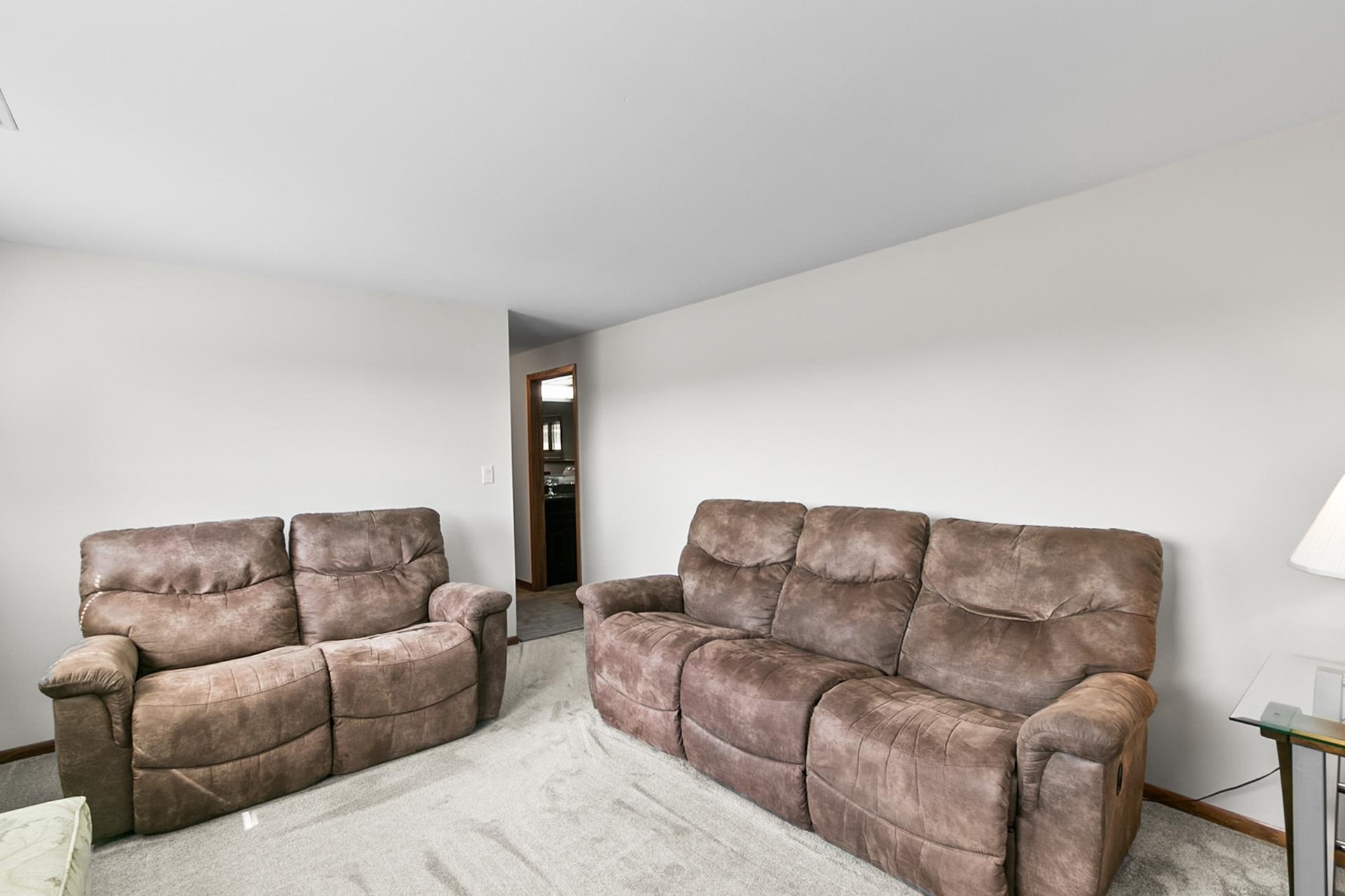 3644 Schneider Drive