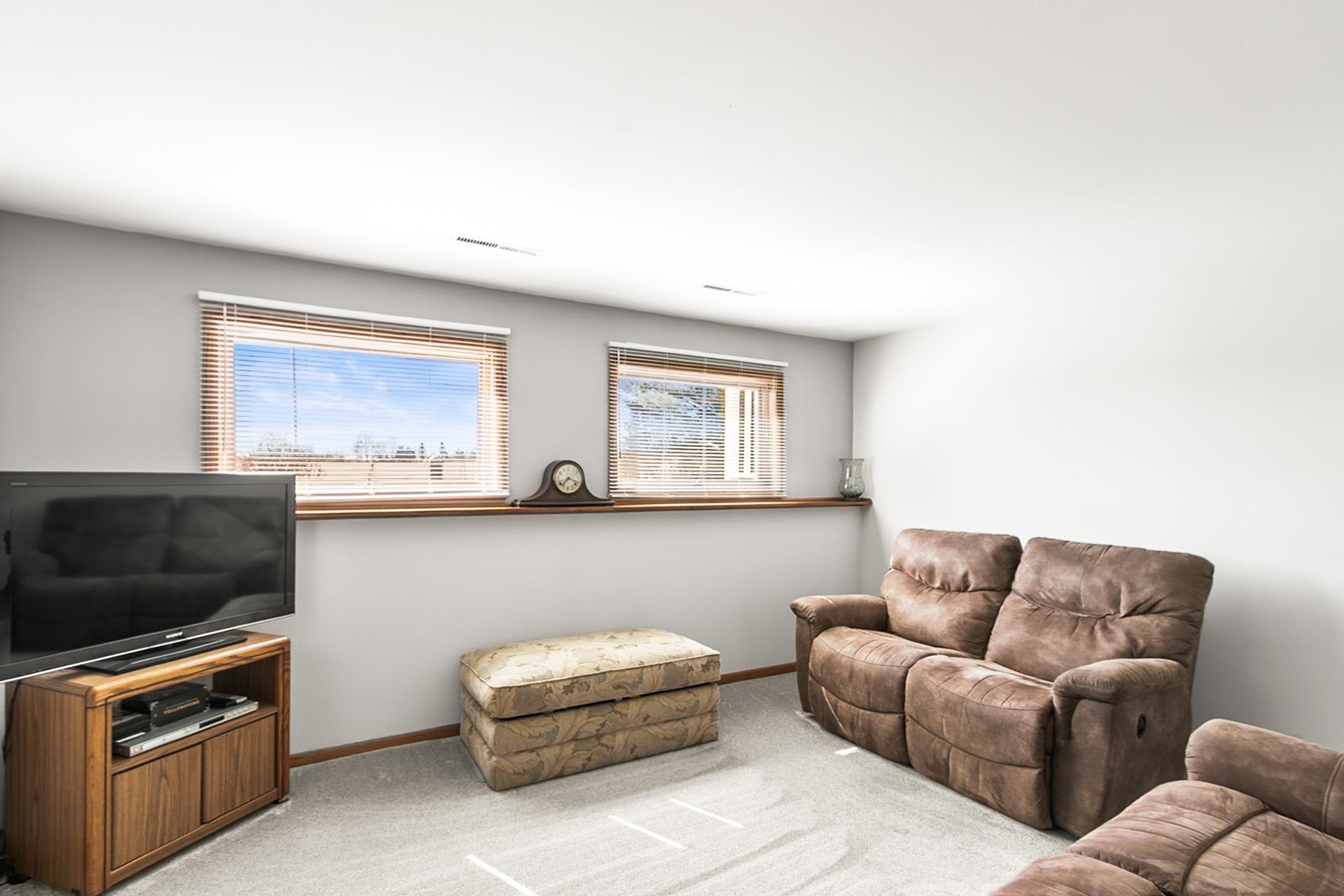 3644 Schneider Drive