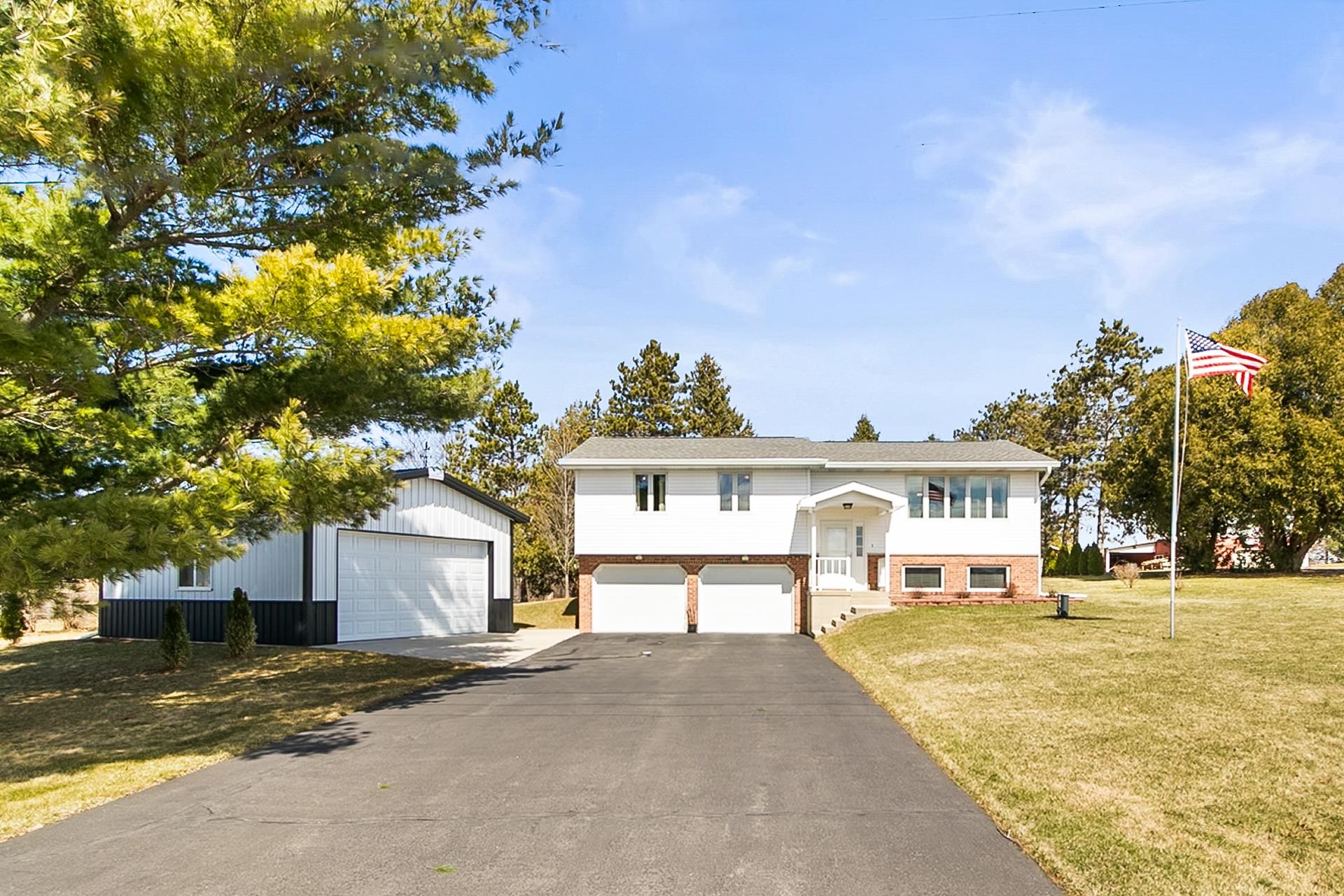 3644 Schneider Drive