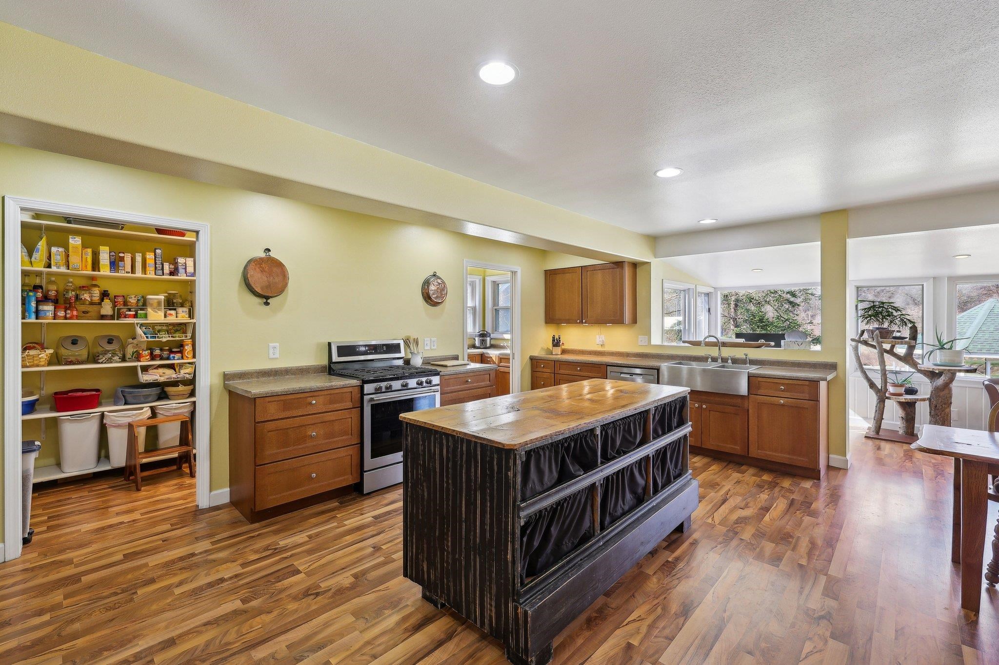 3223 County Road JG
