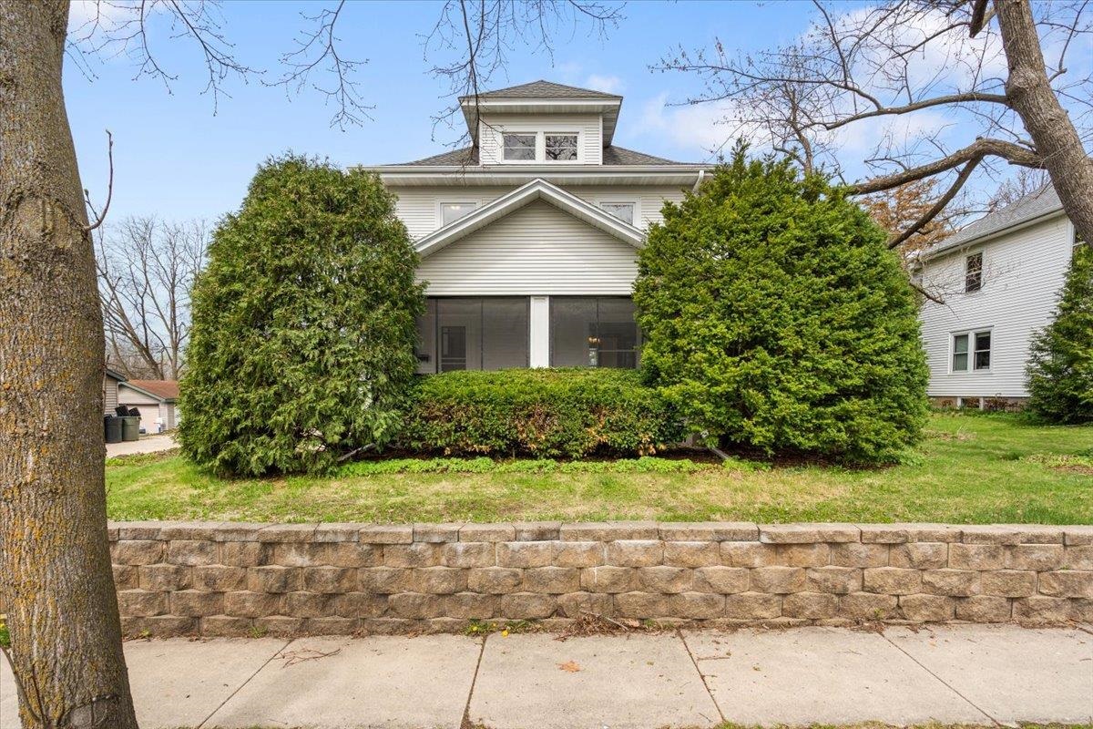 128 Paoli Street