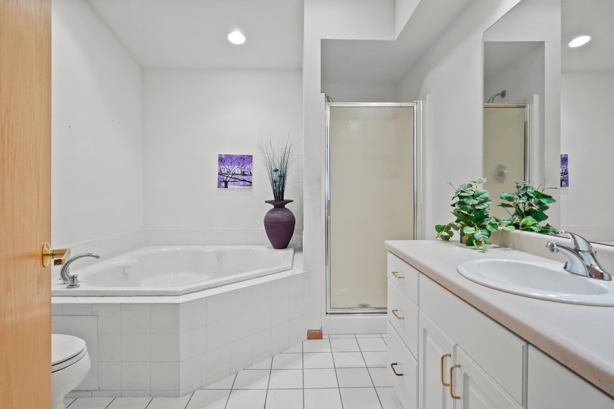 2820 Mickelson Parkway 304