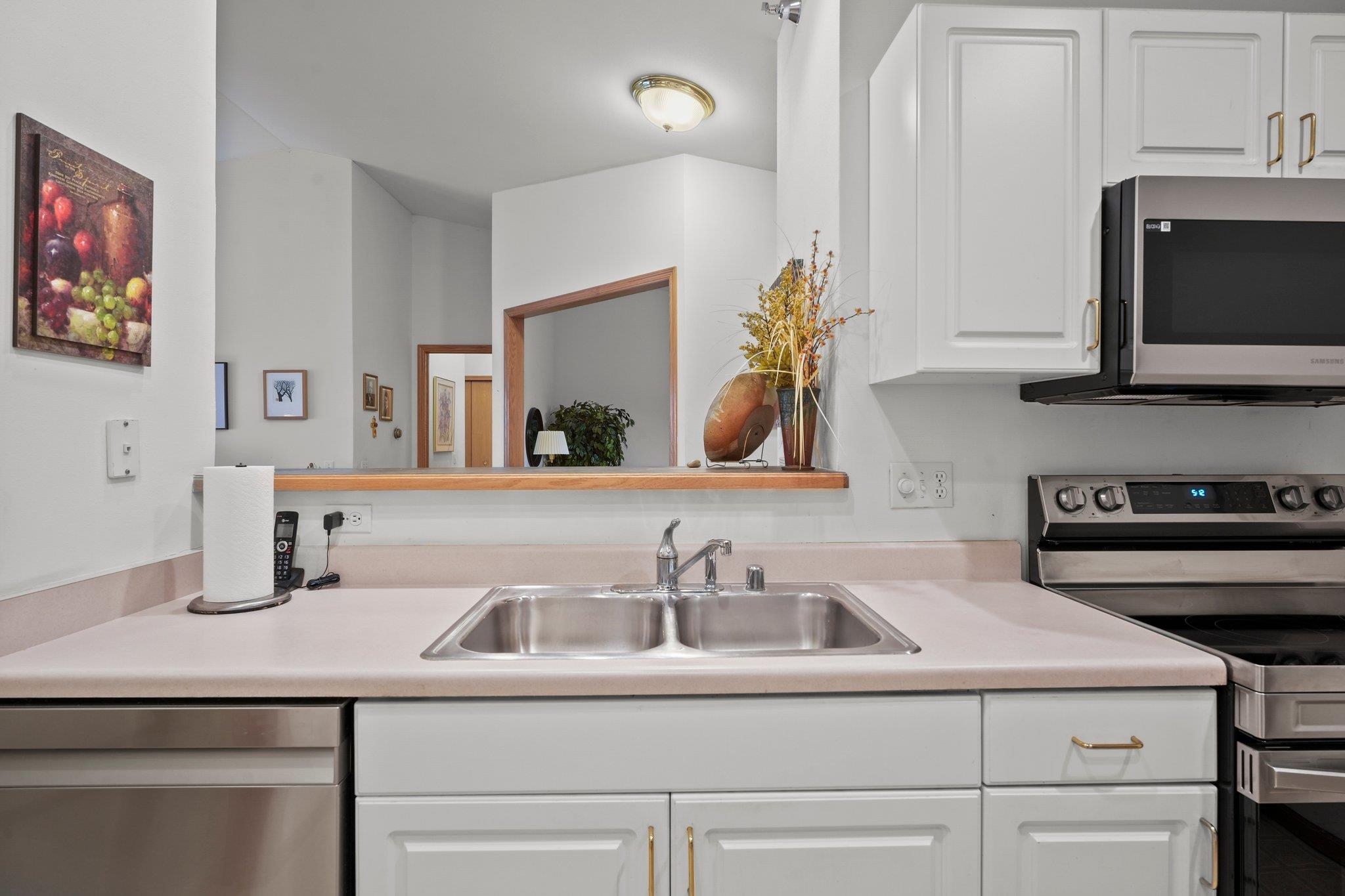 2820 Mickelson Parkway 304