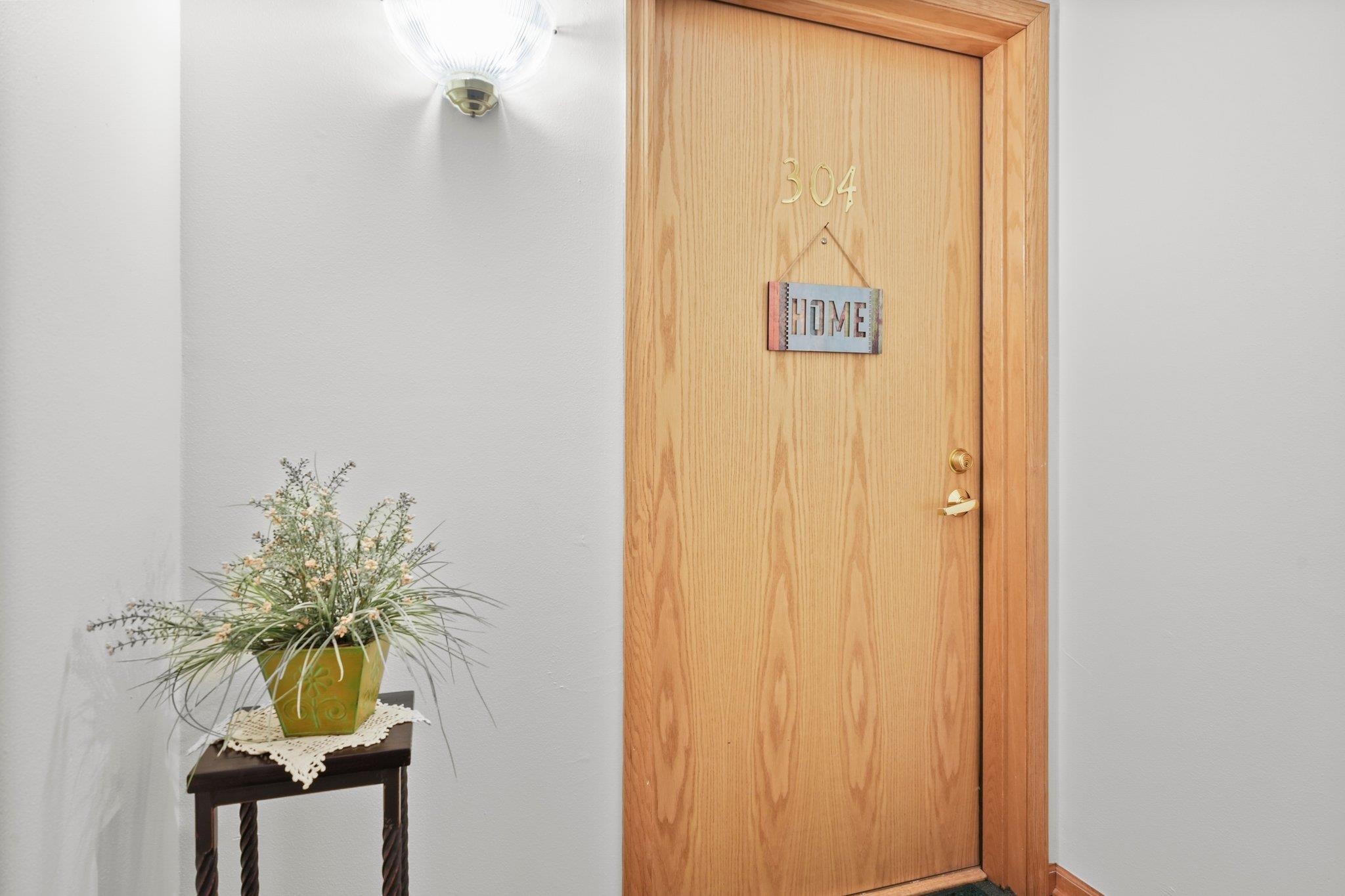 2820 Mickelson Parkway 304