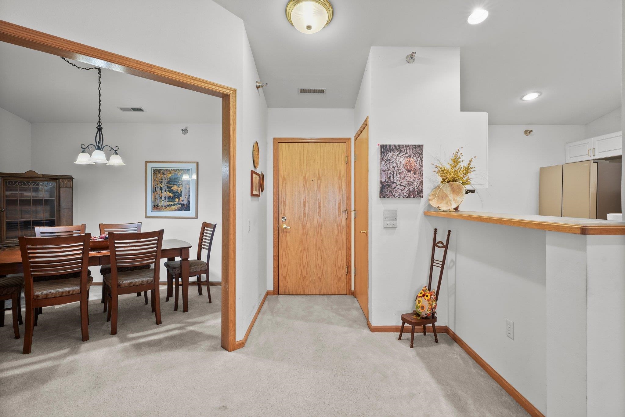 2820 Mickelson Parkway 304
