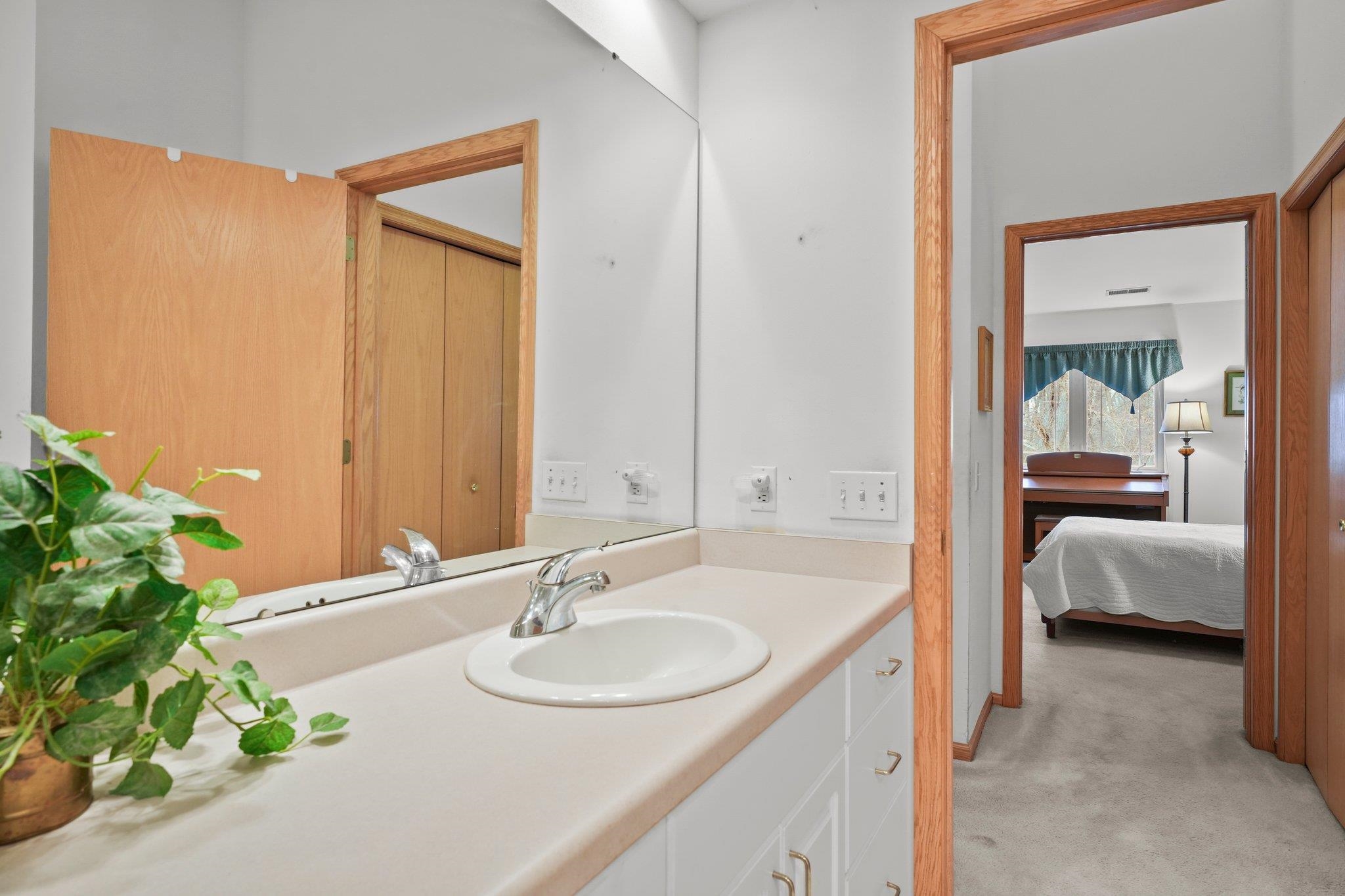 2820 Mickelson Parkway 304
