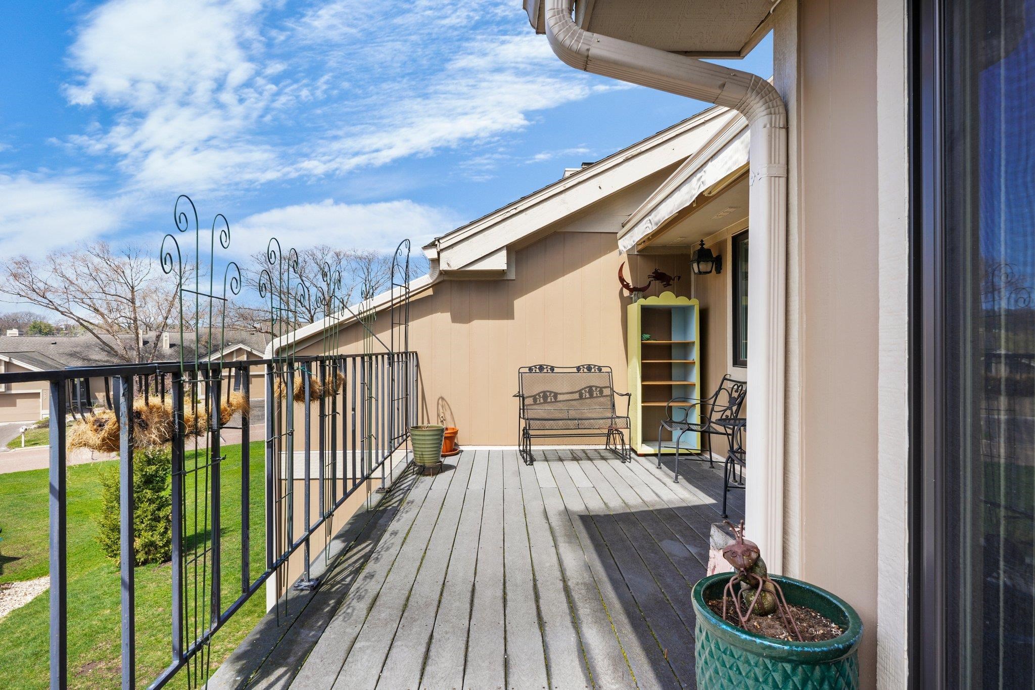 3425 Valley Creek Circle