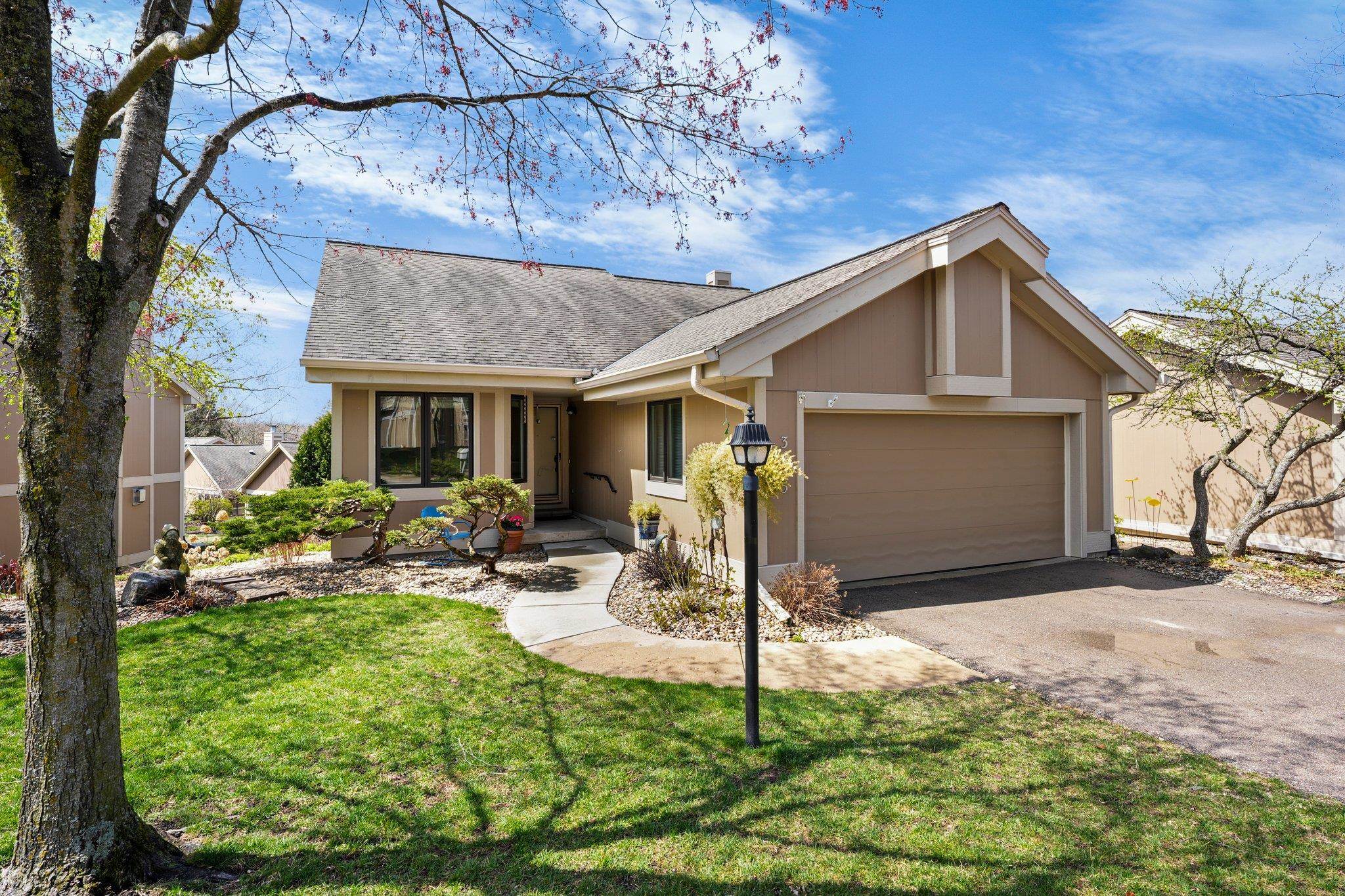 3425 Valley Creek Circle