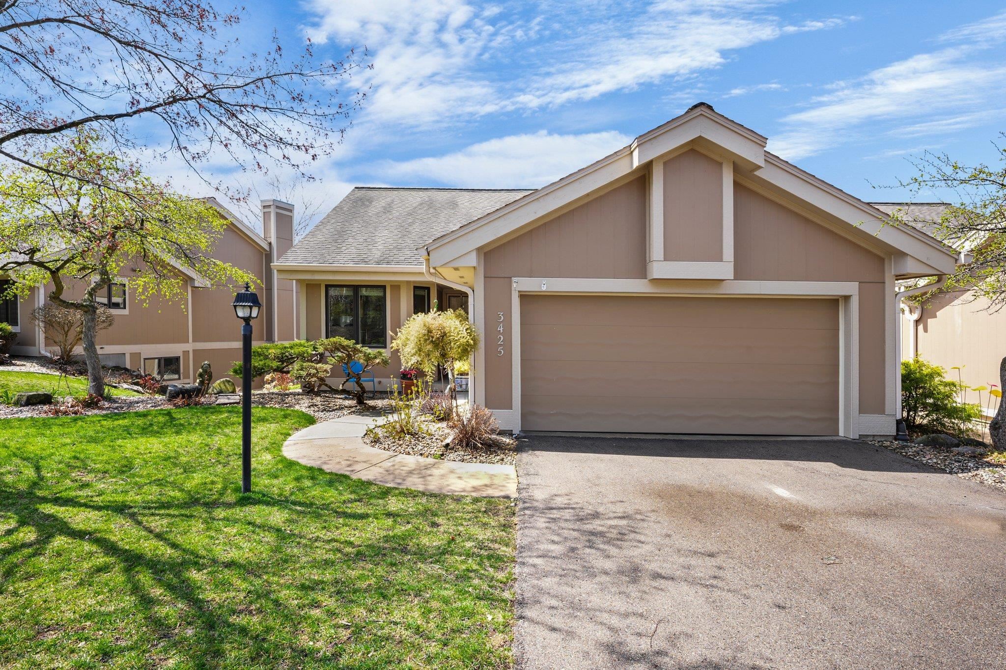 3425 Valley Creek Circle