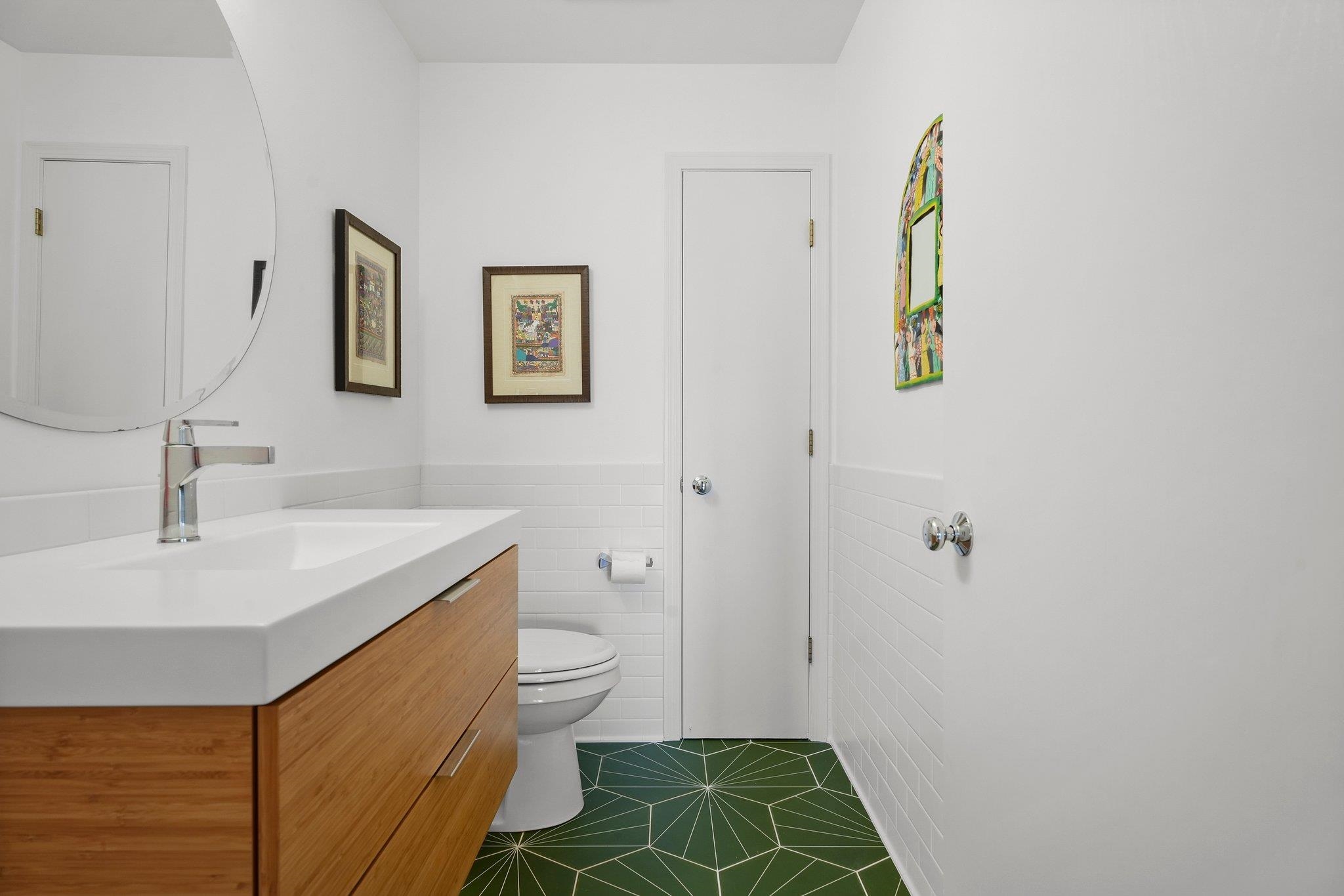 3425 Valley Creek Circle