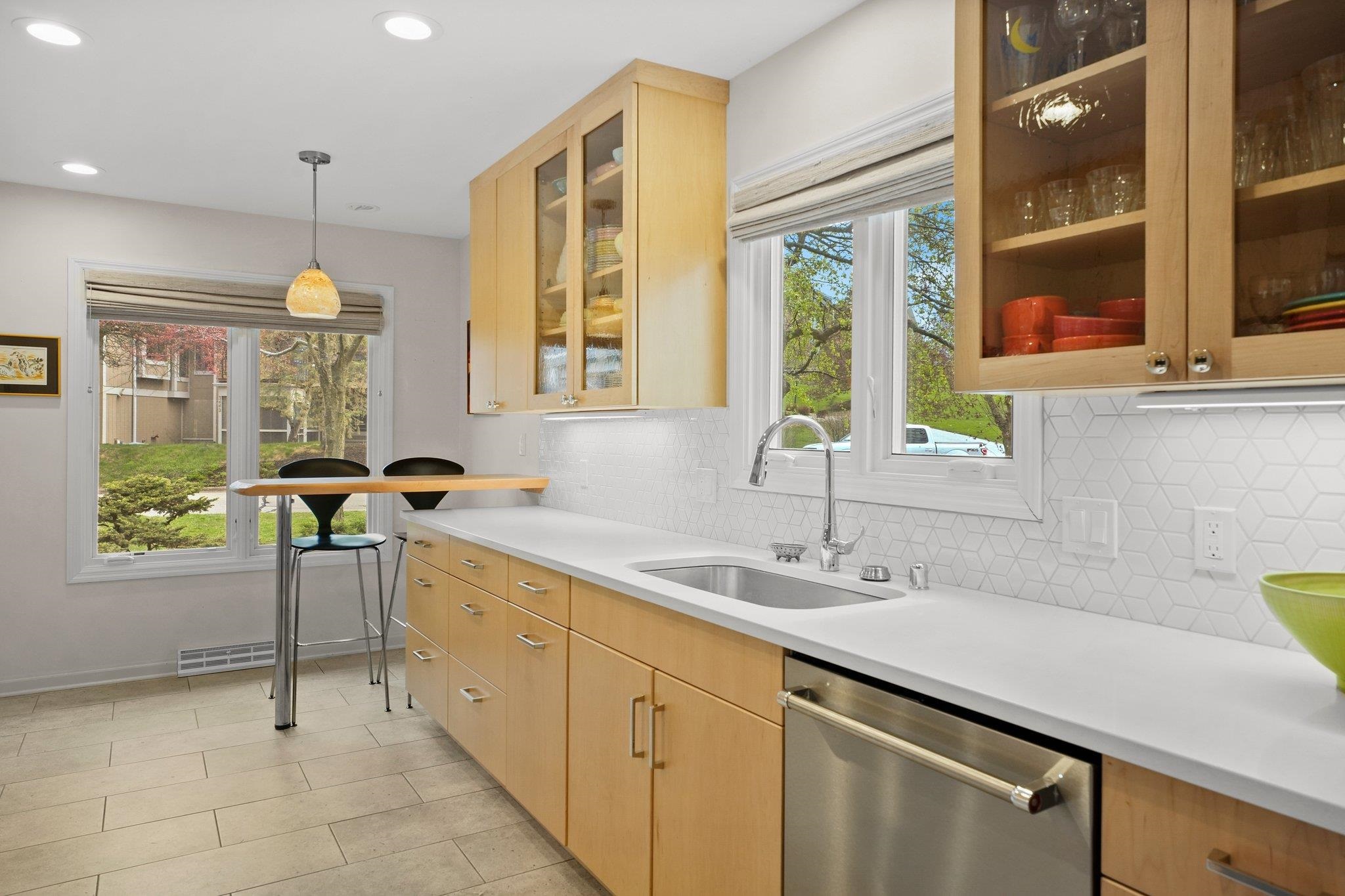 3425 Valley Creek Circle