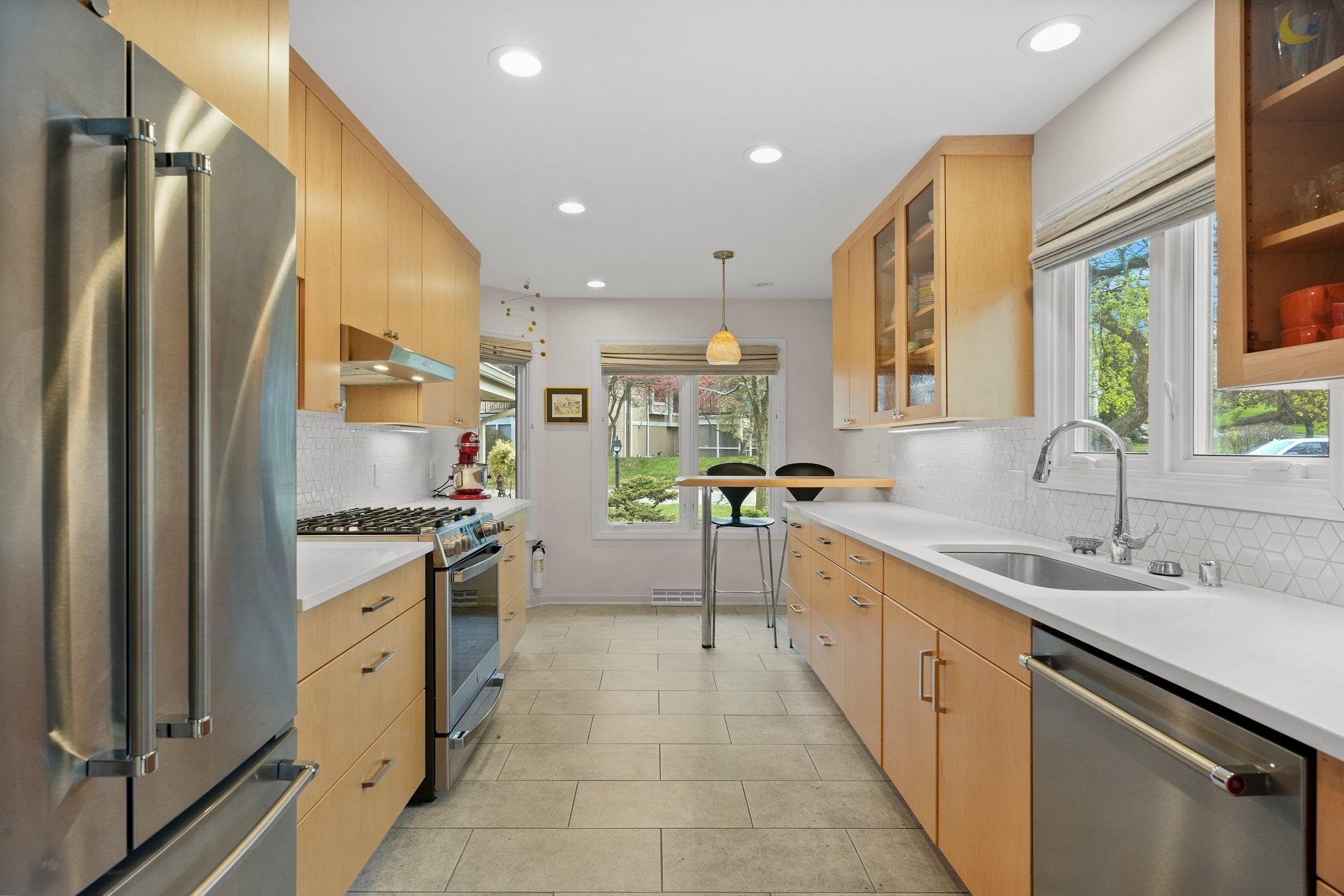 3425 Valley Creek Circle