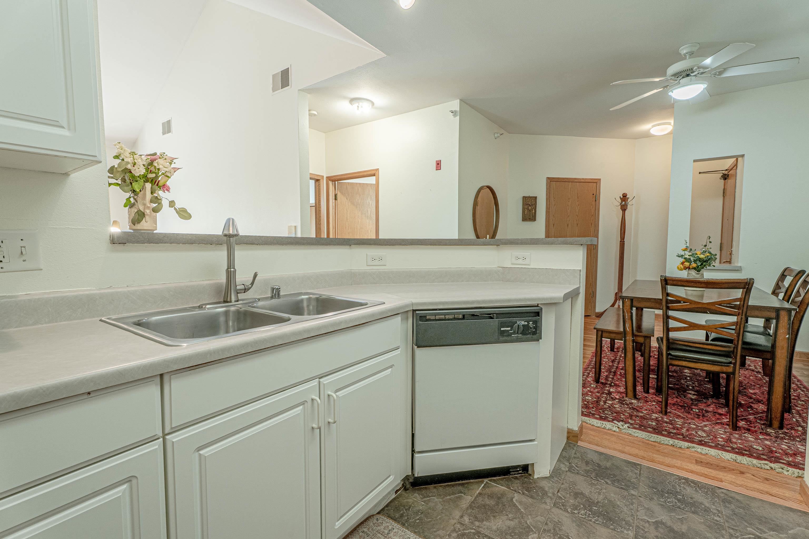 10 Kings Mill Circle Unit: 315