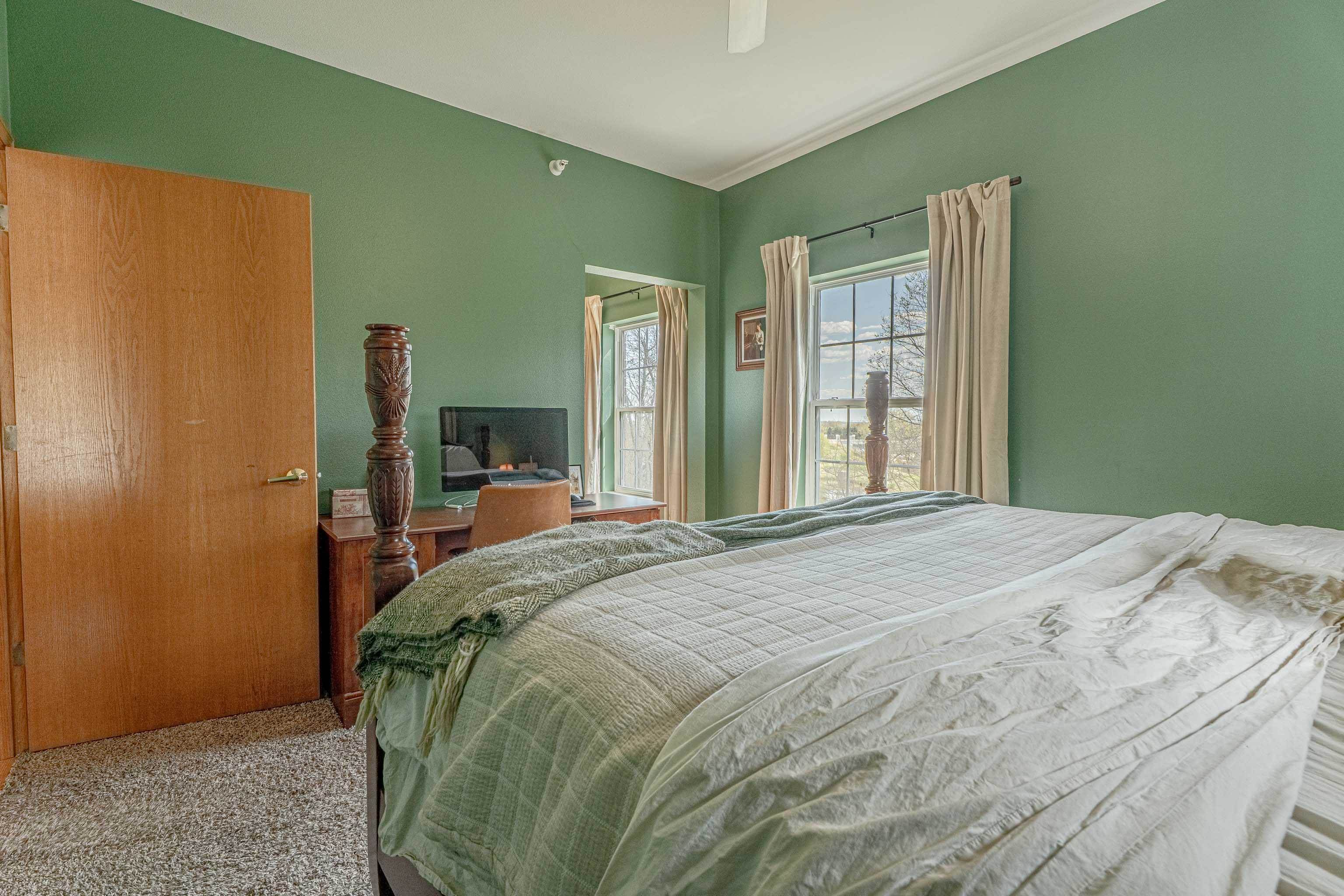 10 Kings Mill Circle Unit: 315