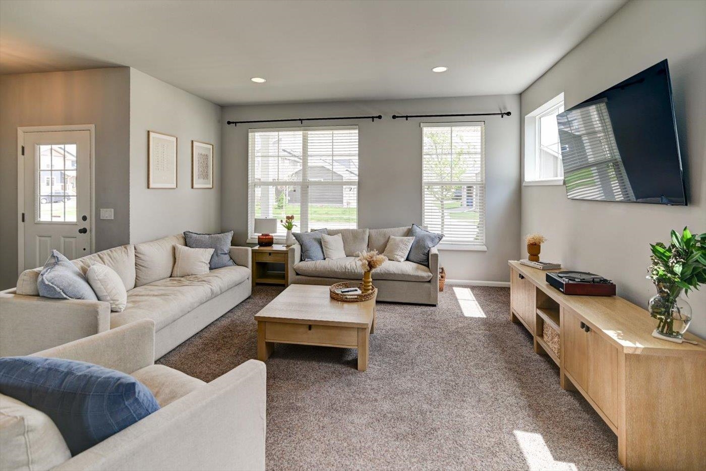 606 Gingergrass Way
