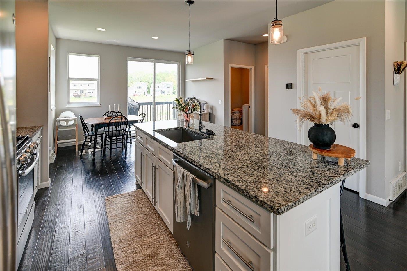 606 Gingergrass Way