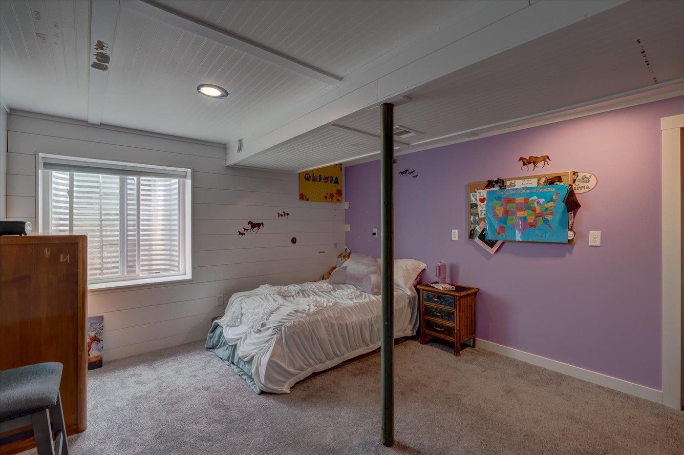 S9085 Meadowdale Road