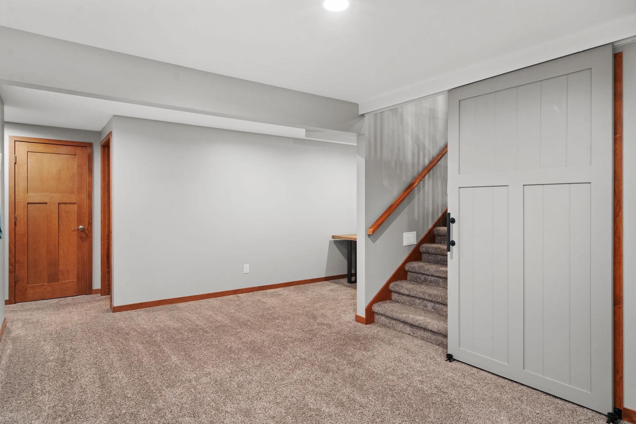710 Reeve Road