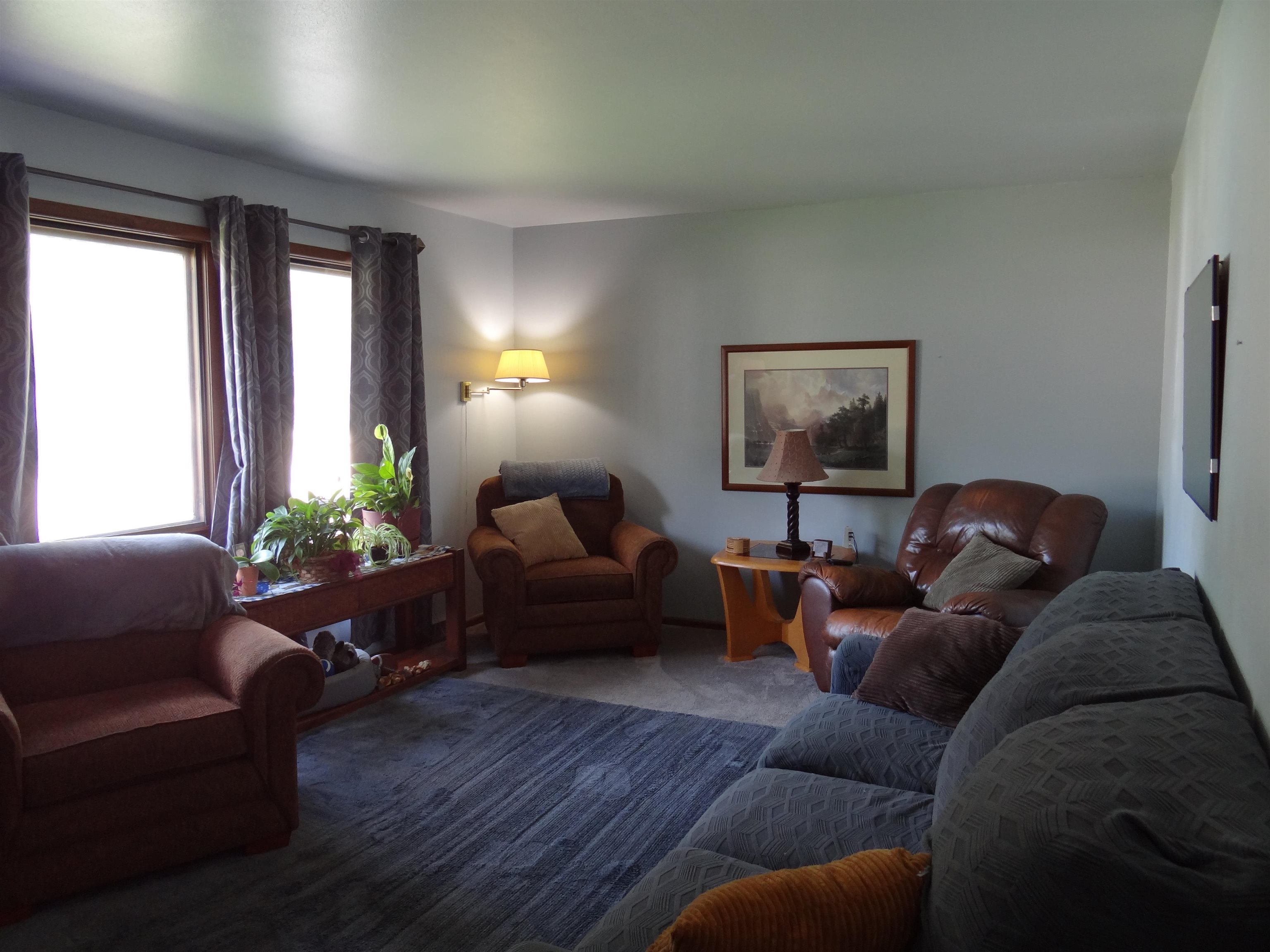 2514 Sherwood Drive
