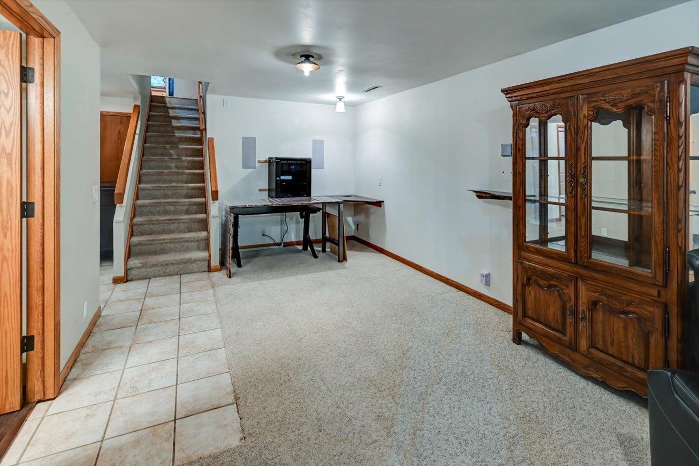 607 Parkland Drive