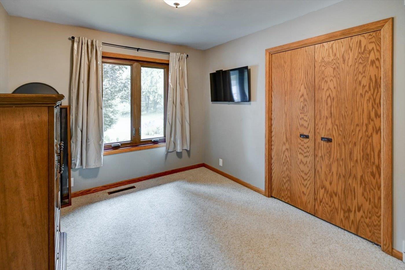 607 Parkland Drive