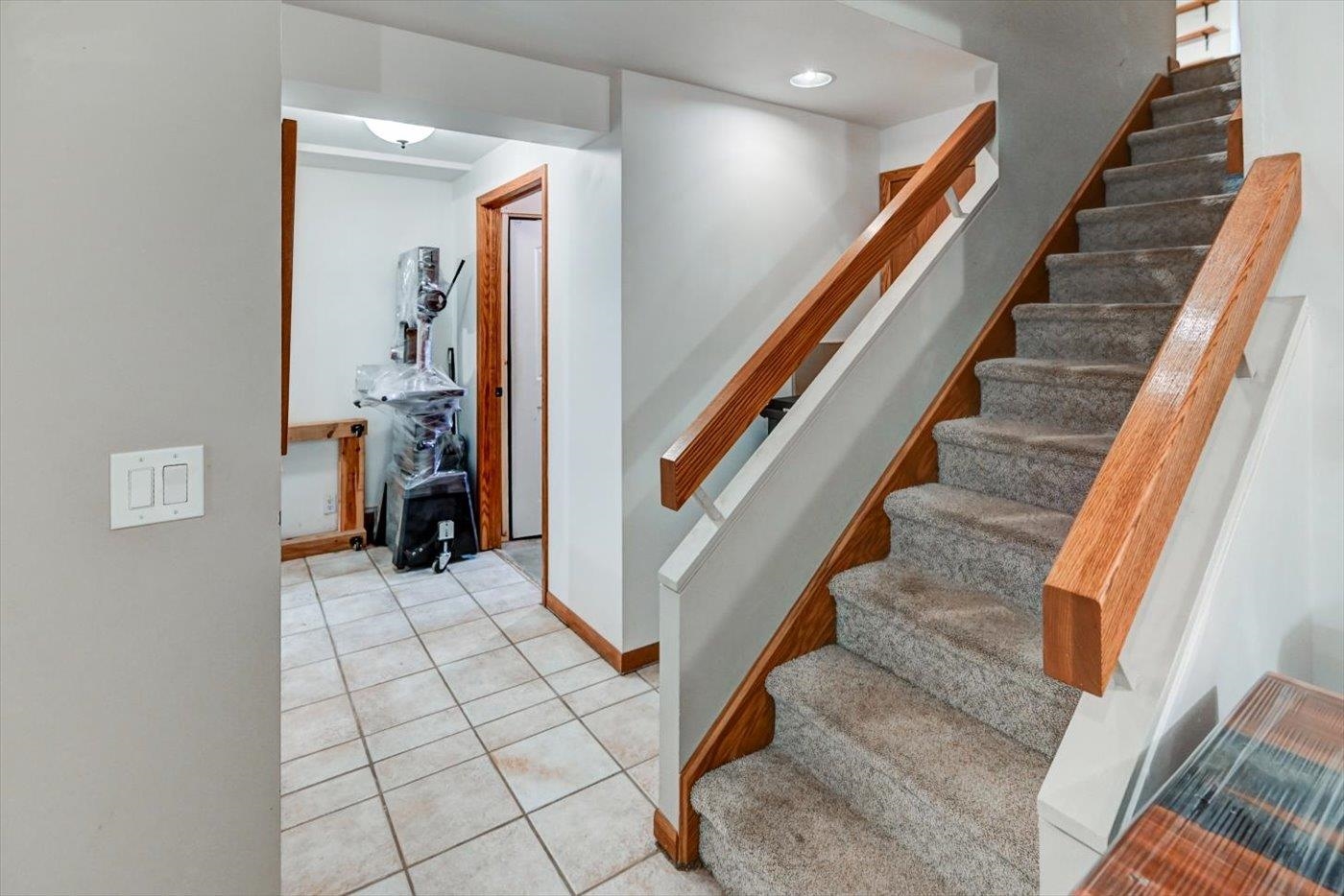 607 Parkland Drive