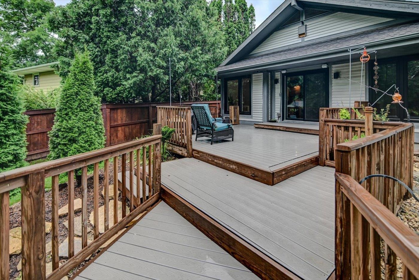 607 Parkland Drive