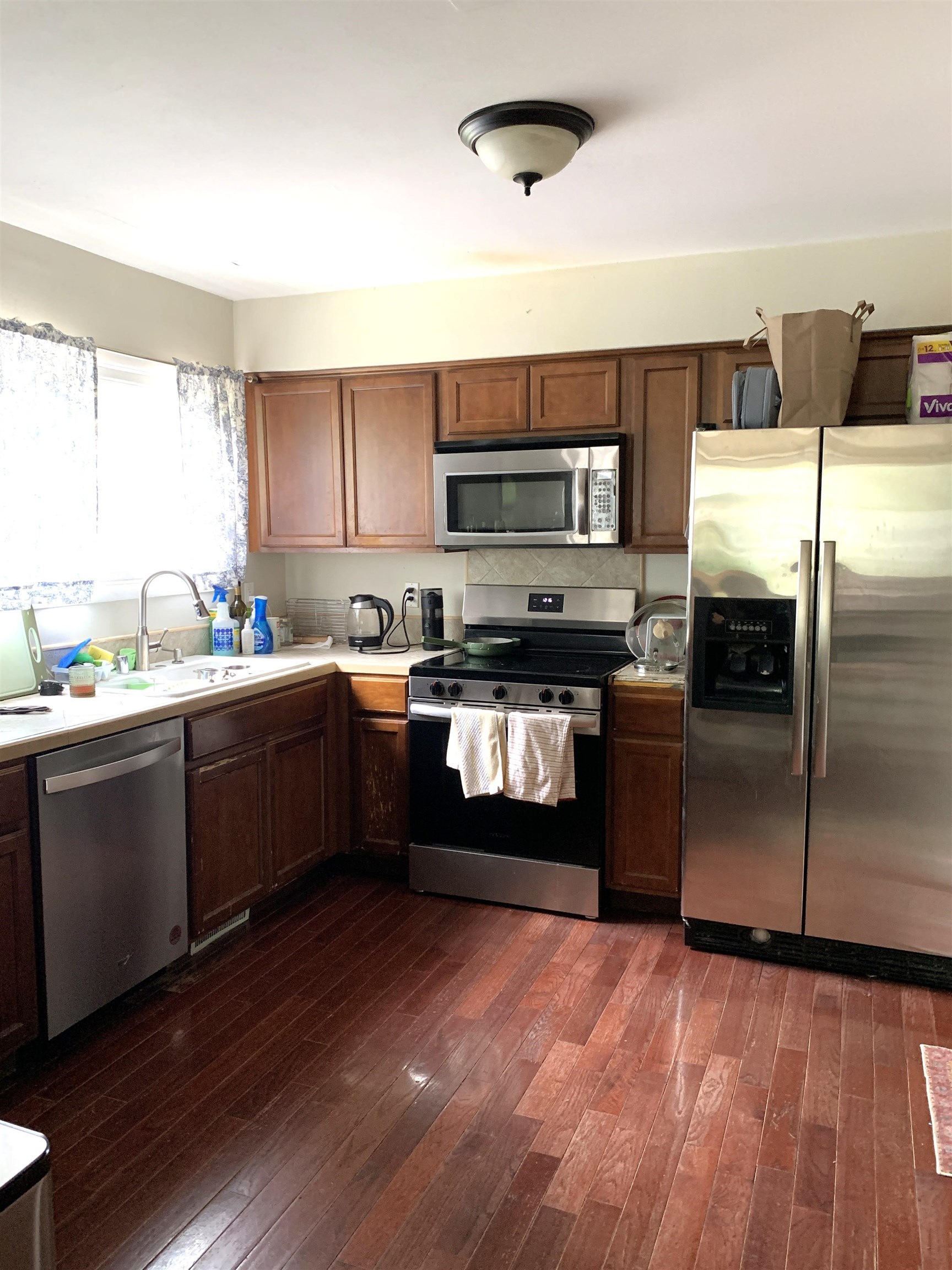 527 Walnut Grove Drive