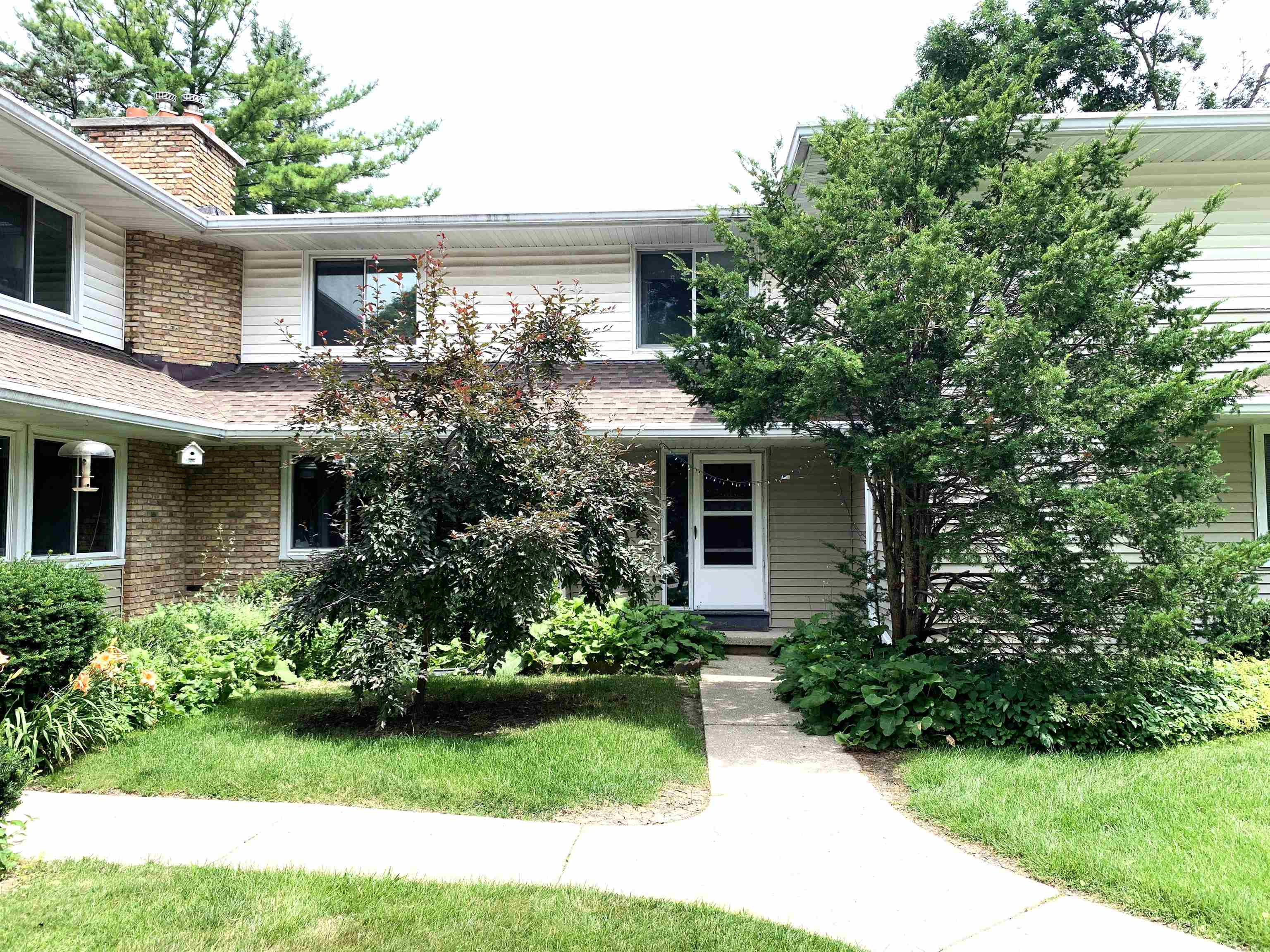 527 Walnut Grove Drive
