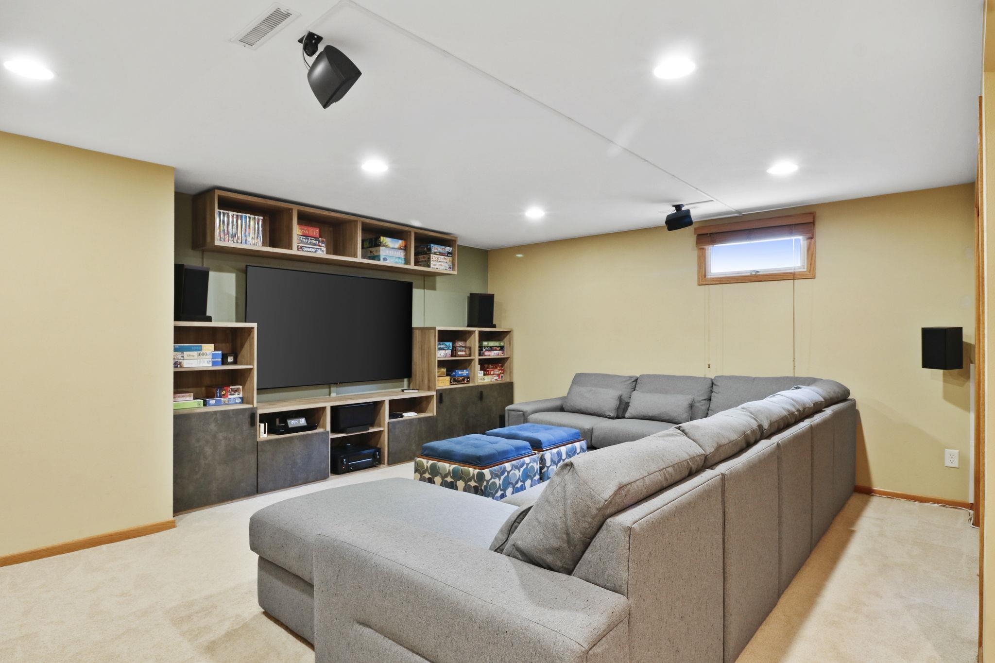 7225 Blue Maple Trail