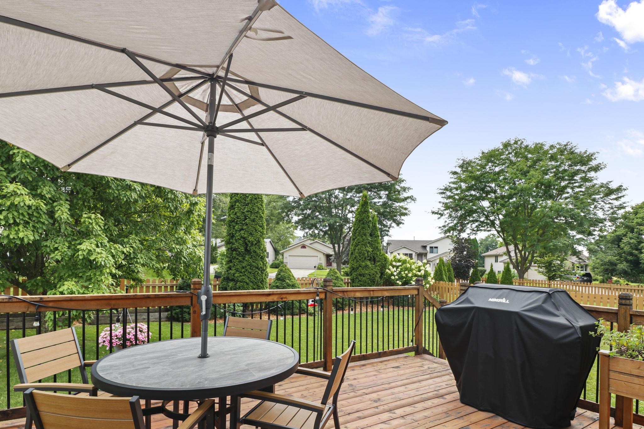 7225 Blue Maple Trail