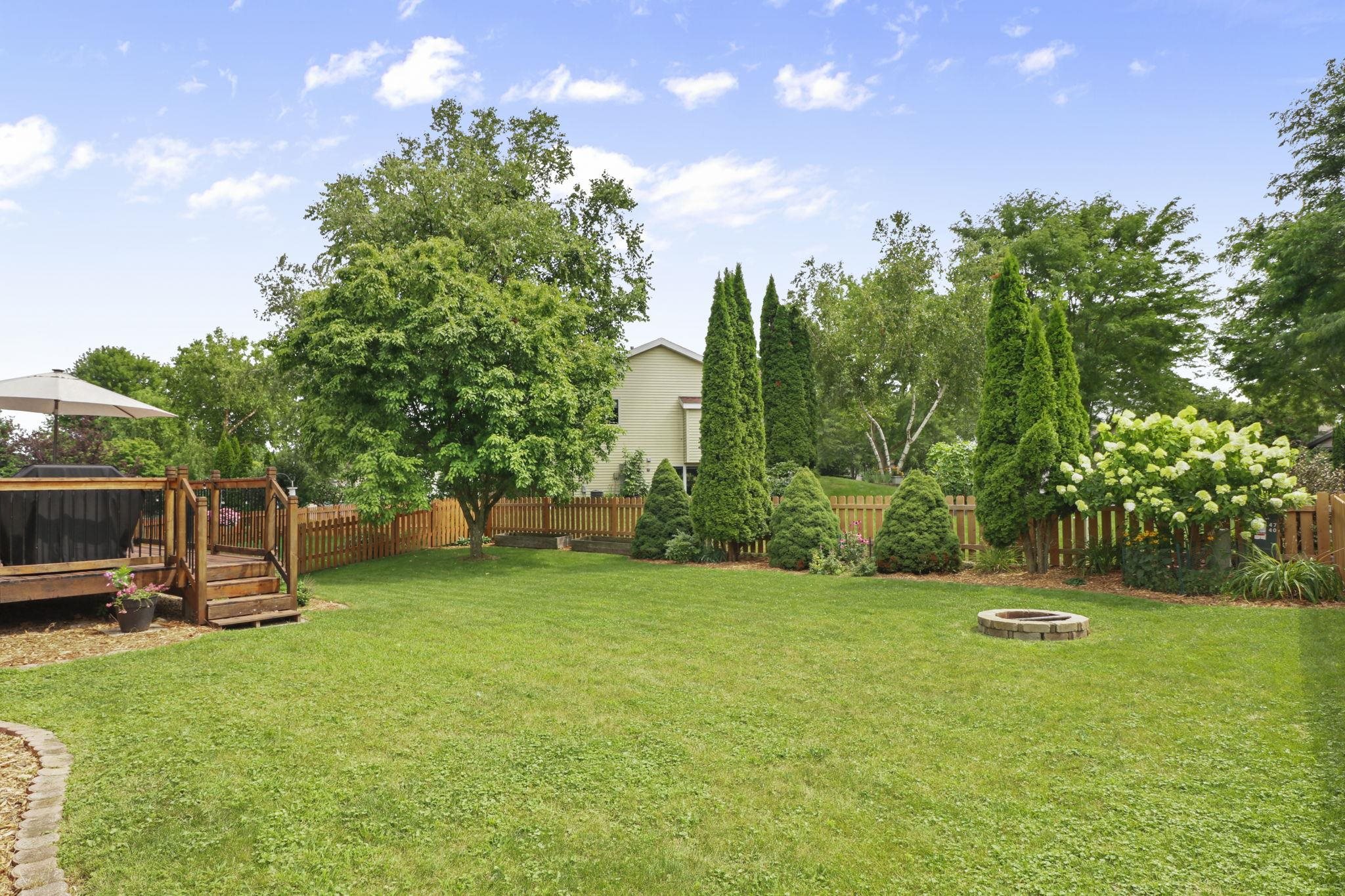 7225 Blue Maple Trail