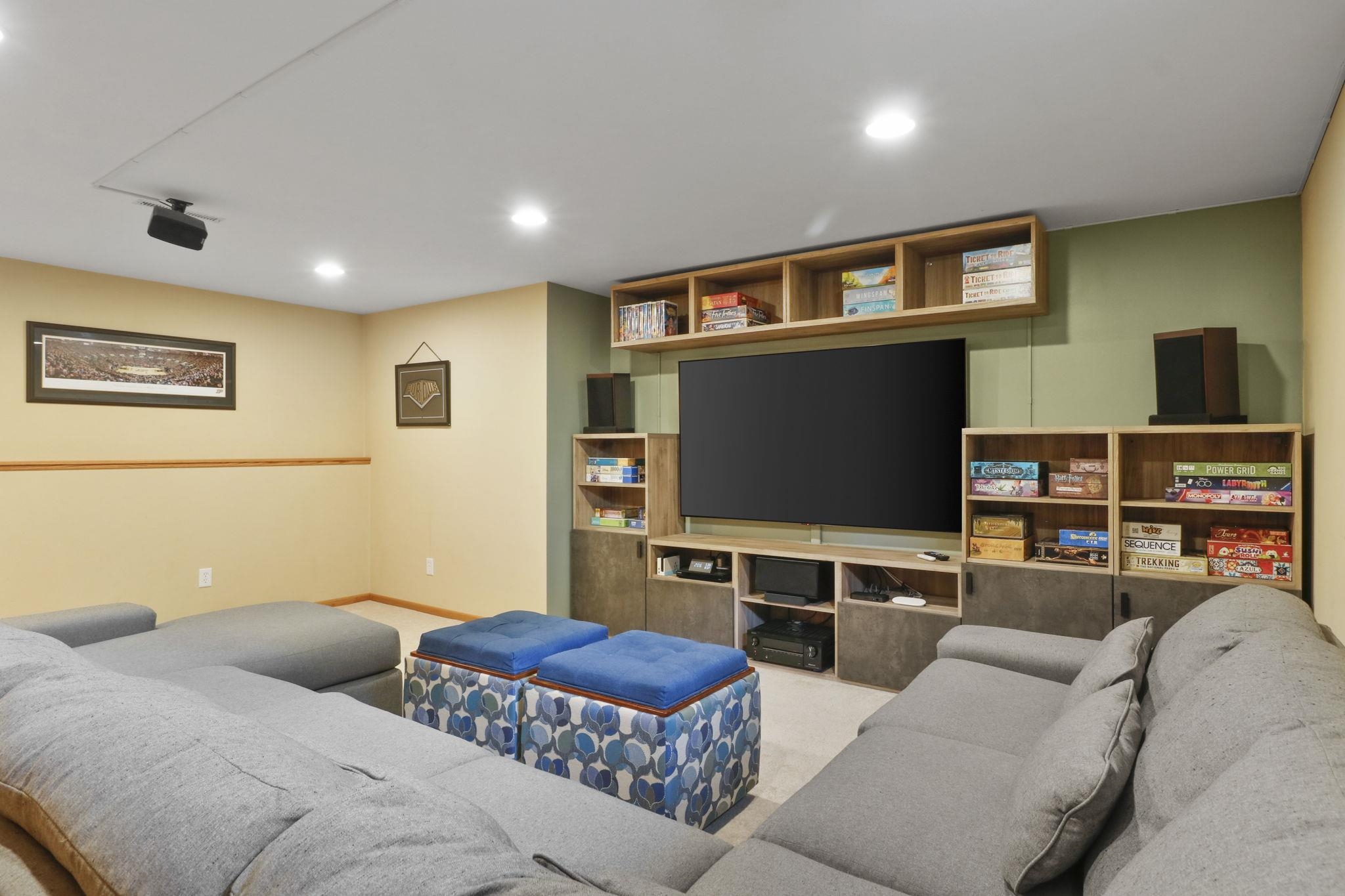 7225 Blue Maple Trail