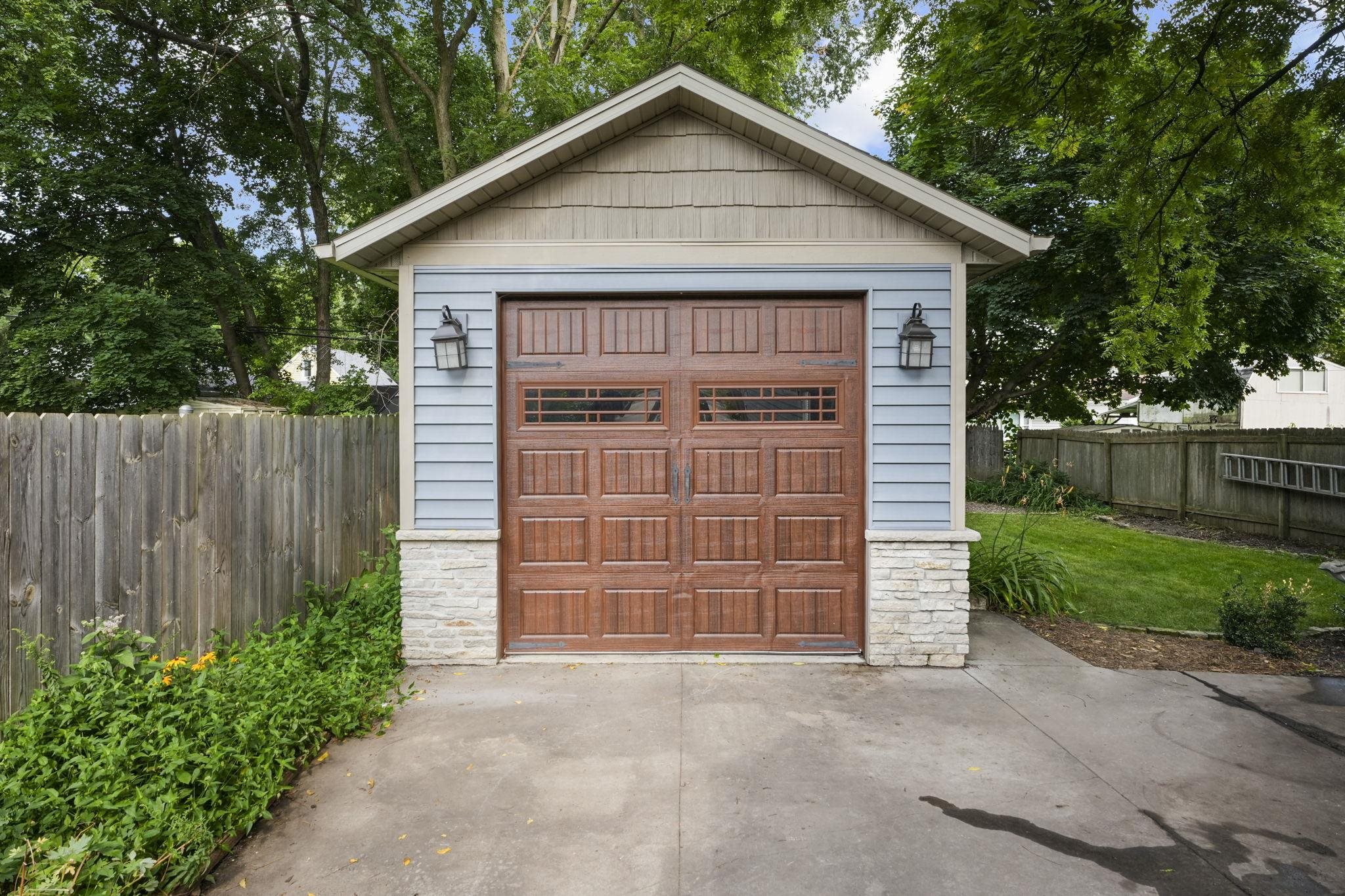 313 Rethke Avenue