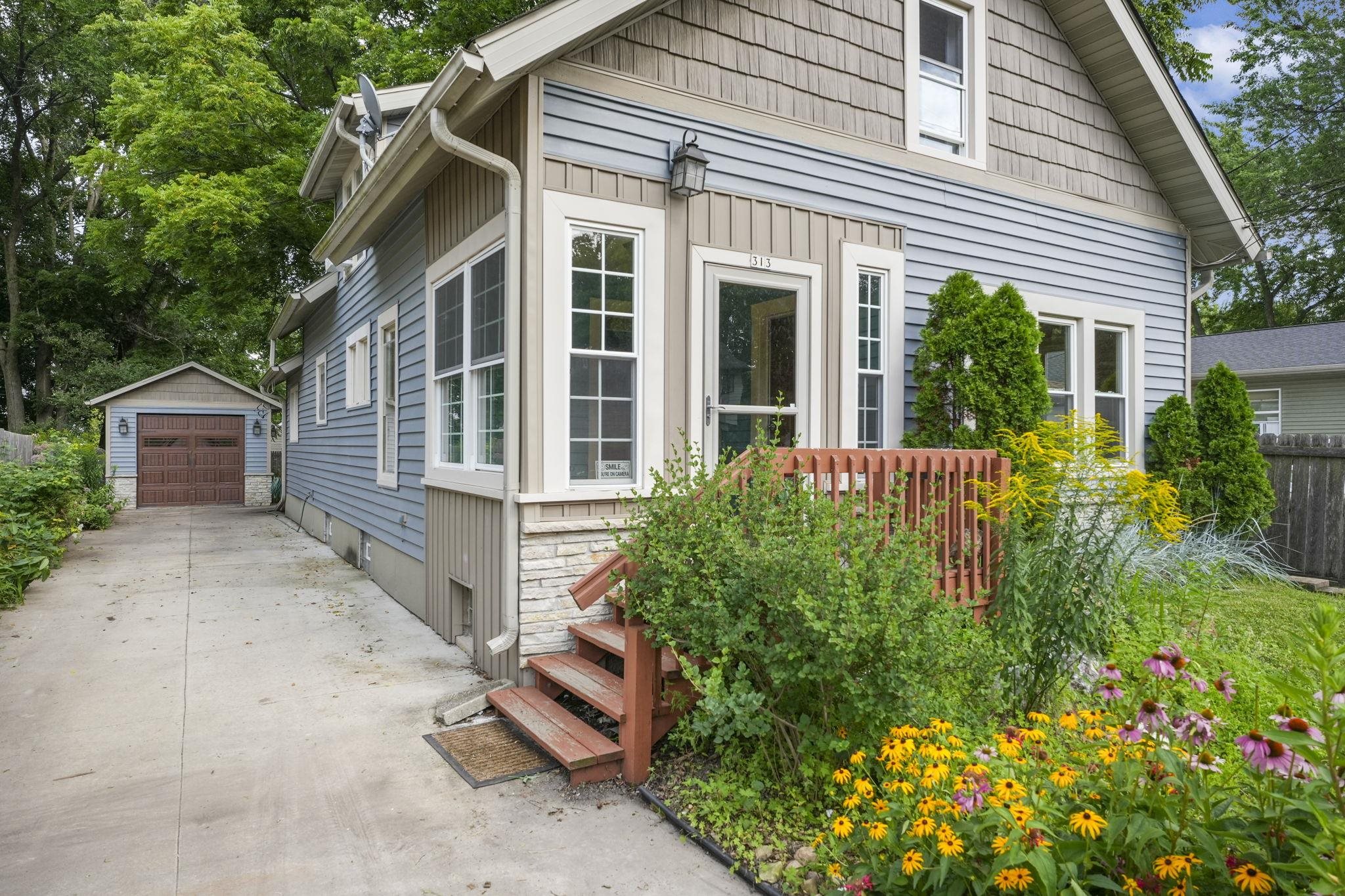 313 Rethke Avenue