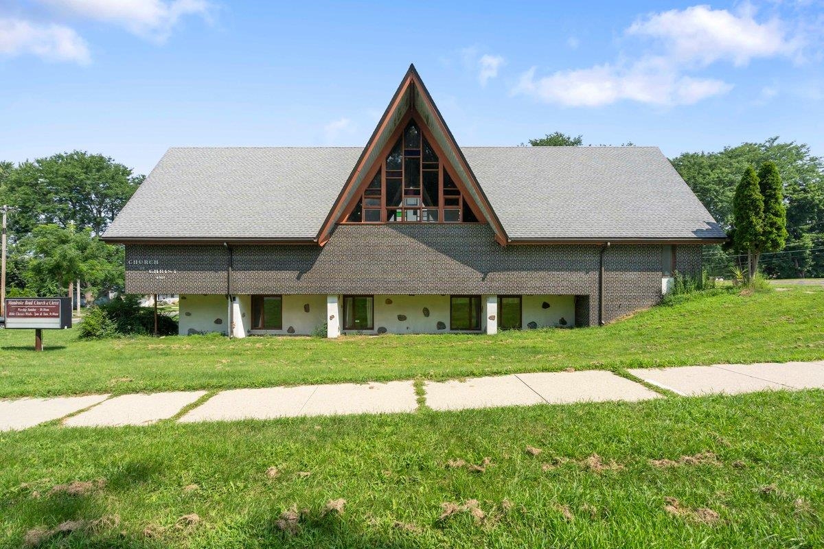 4301 Mandrake Road