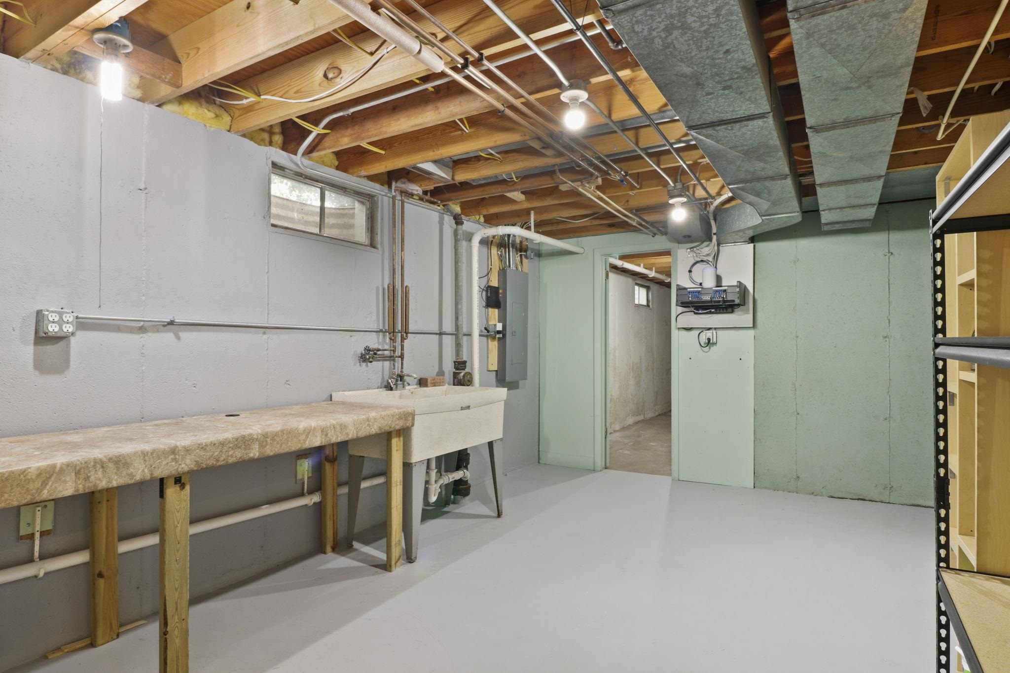 211 6th Street