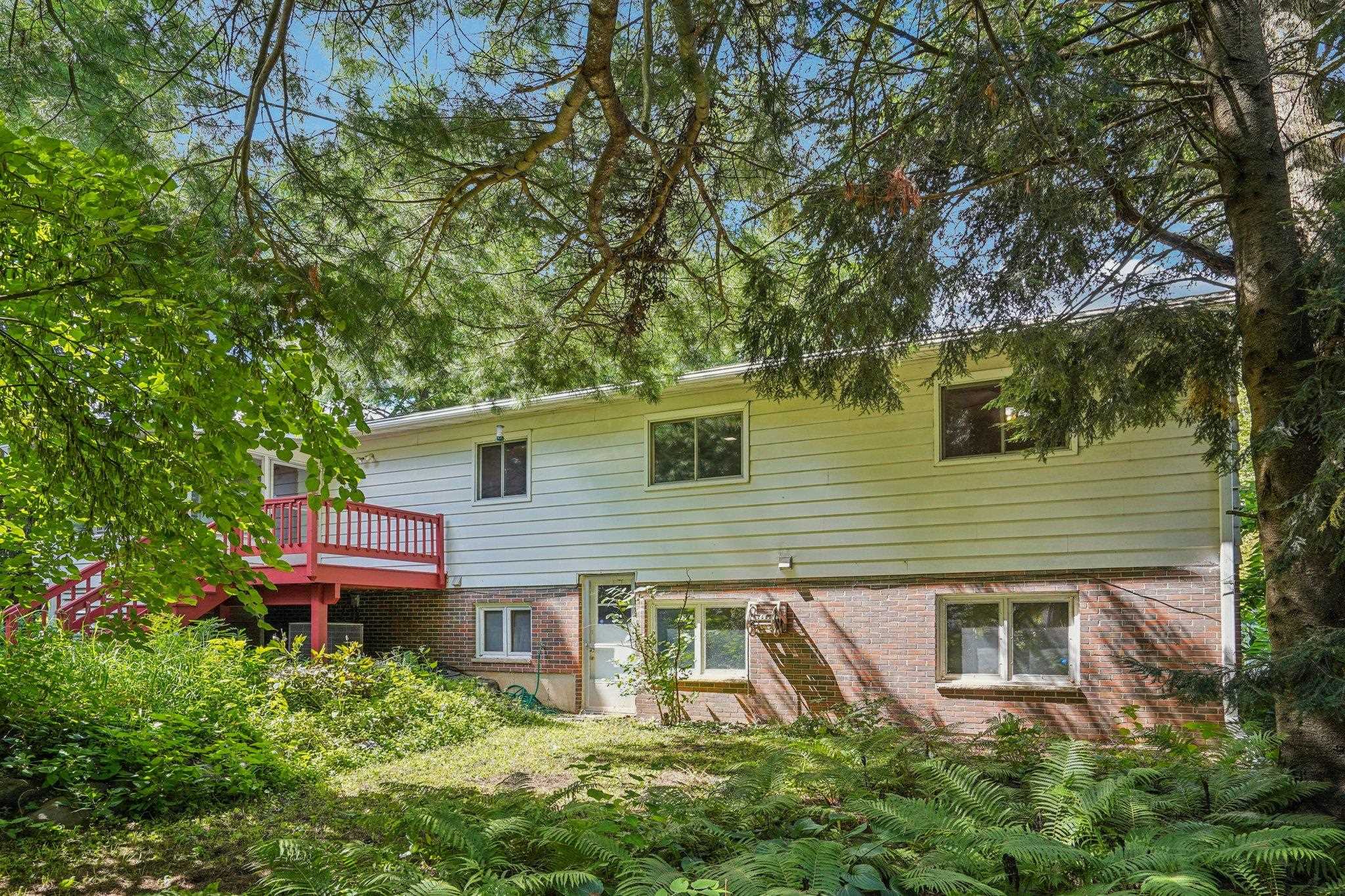 479 Agnes Drive